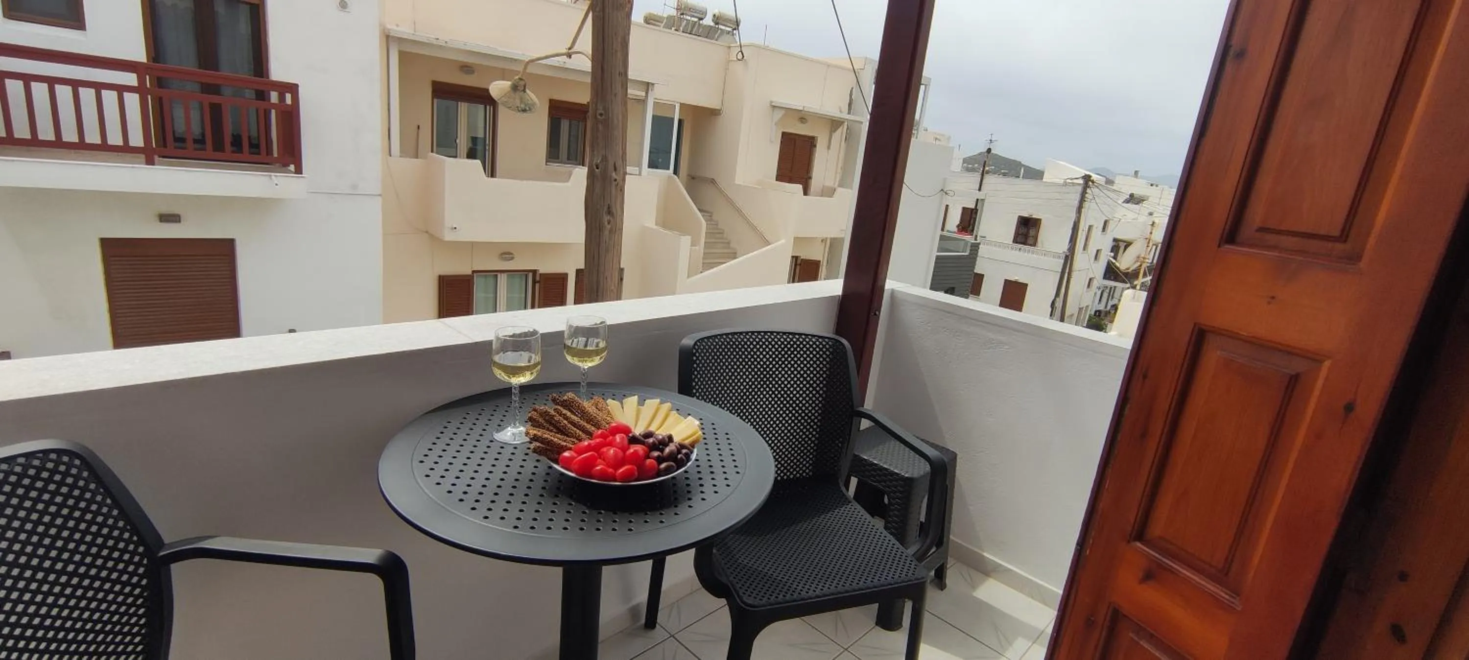 Day in Kapetanos Rooms