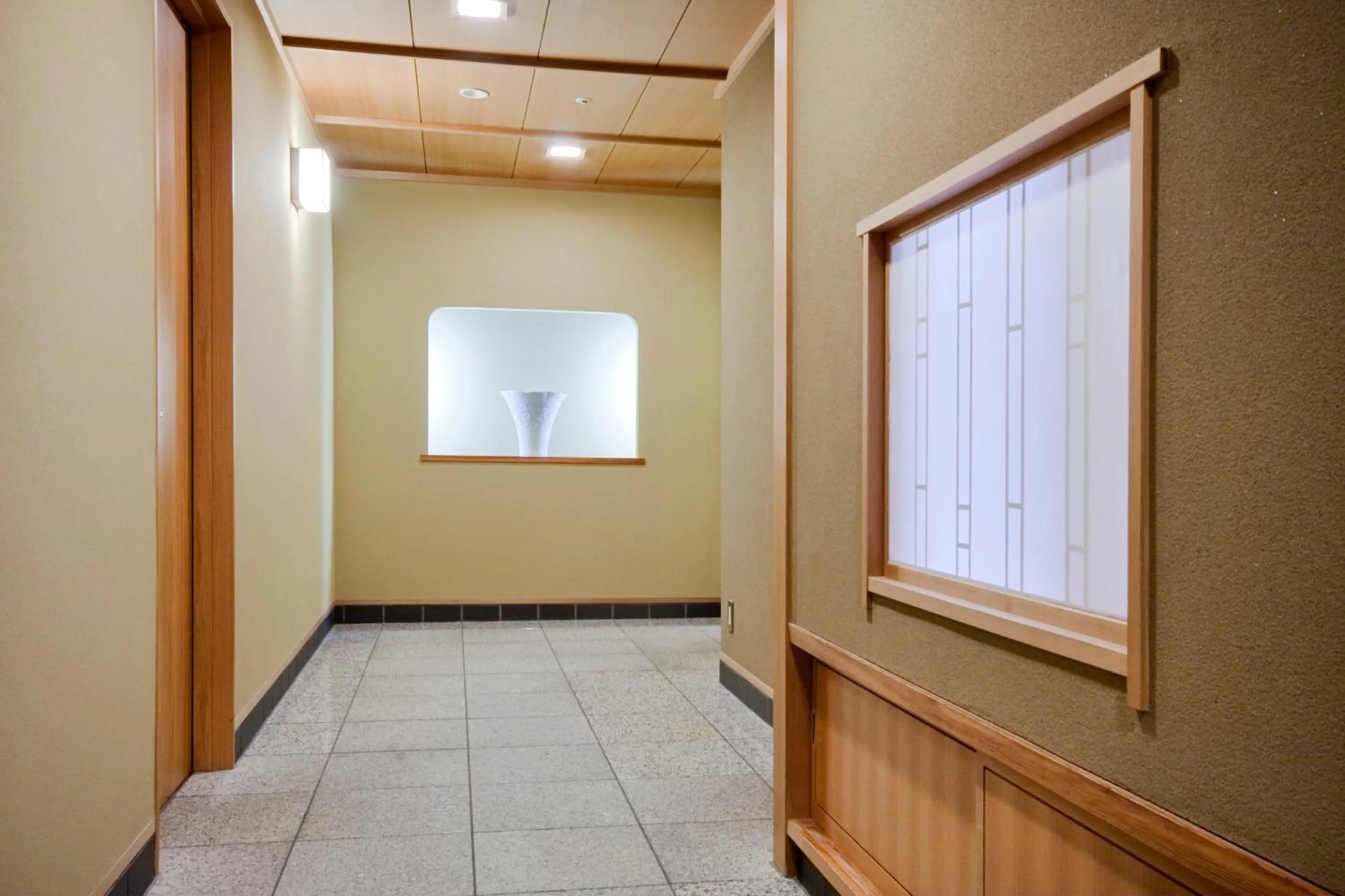 Decorative detail in Funaya