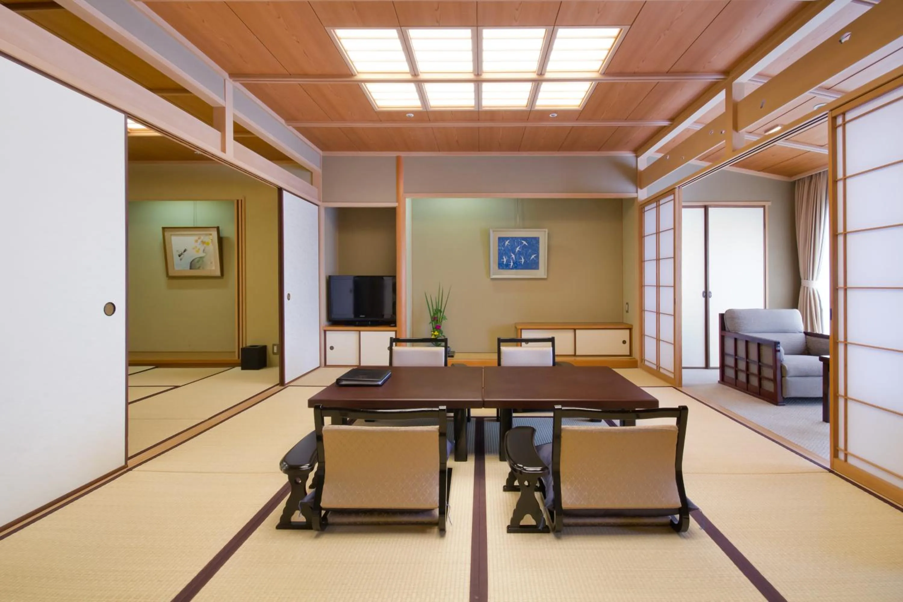 Photo of the whole room in Funaya