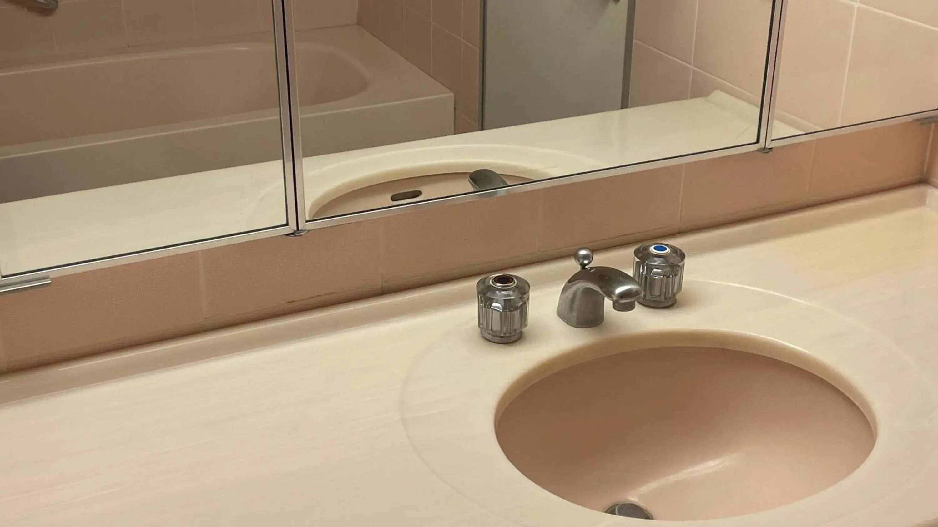 Twin Room in Komoro Grand Castle Hotel Twin Room in Komoro Grand Castle Hotel