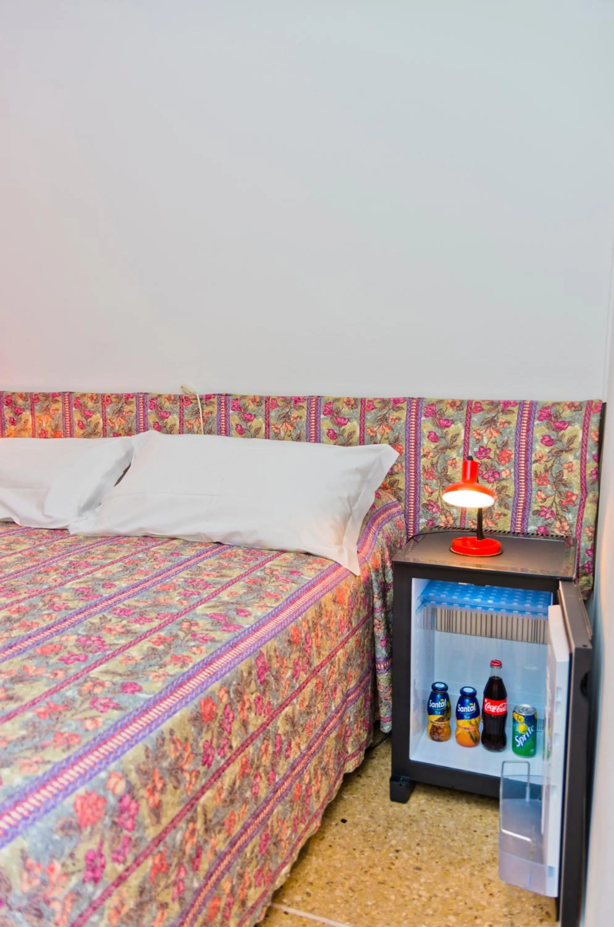 Decorative detail, Bed in Hotel Nevada