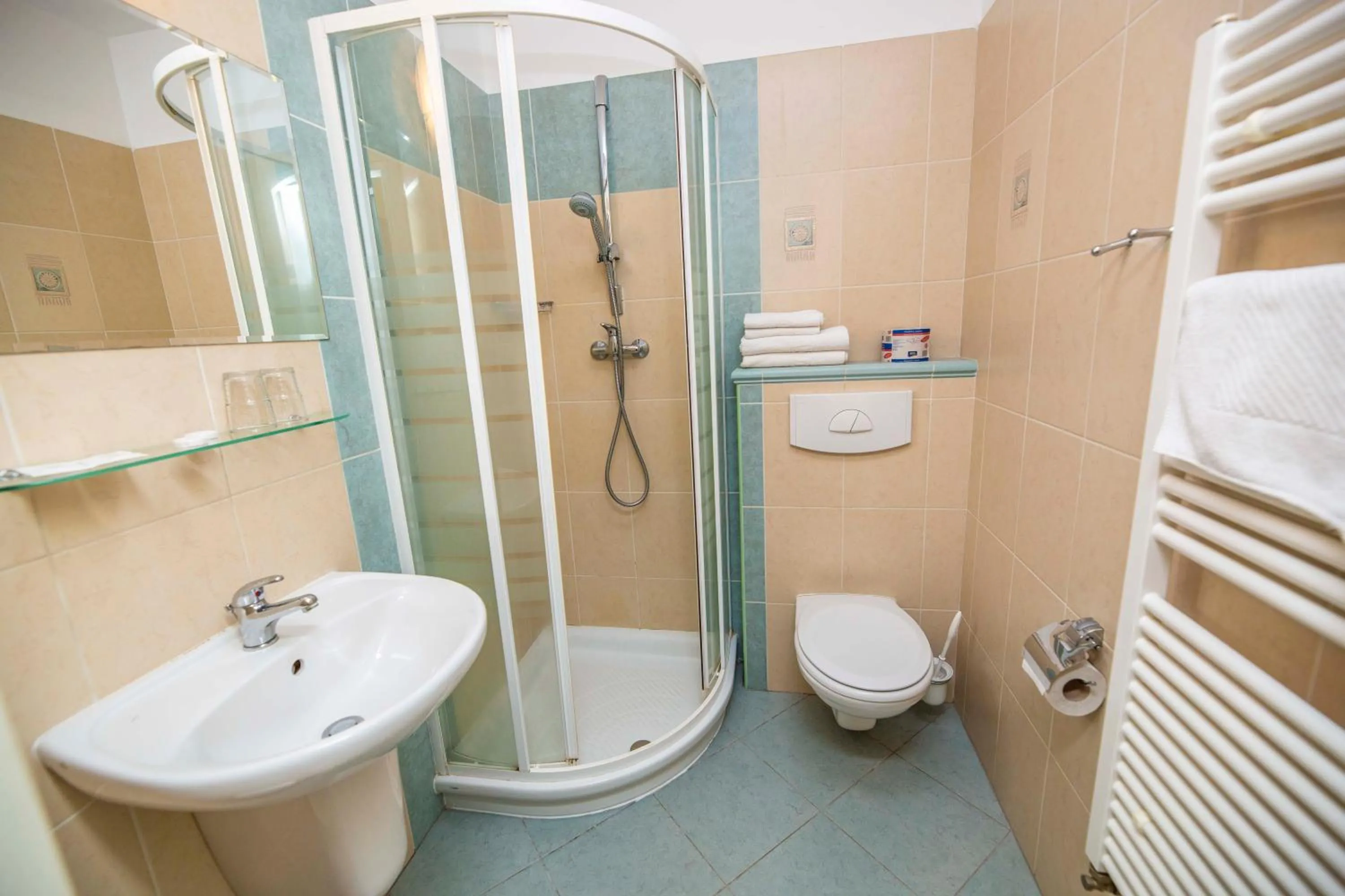 Shower in Pension KA.PR
