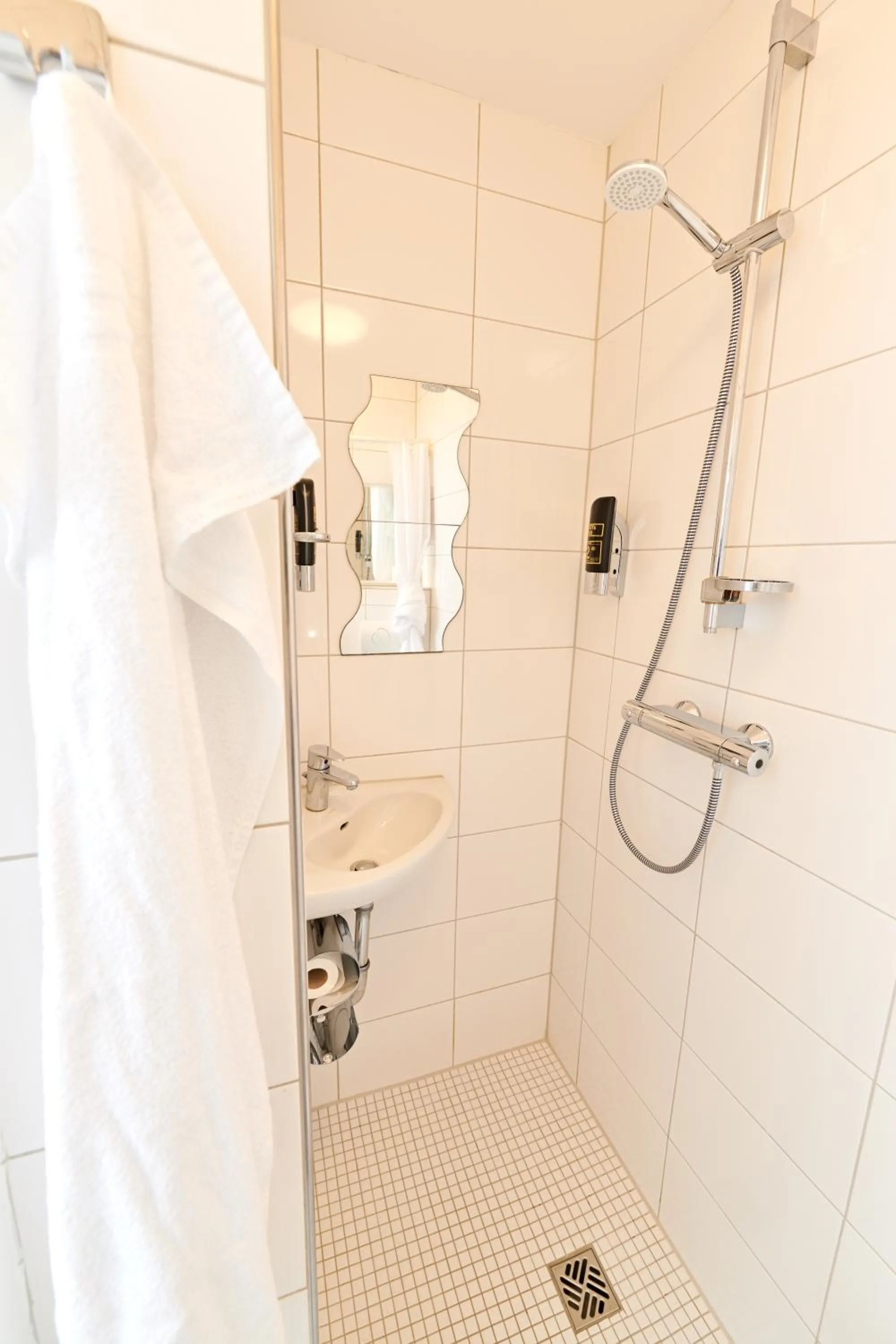 Shower in Aparthotel Marion Weber