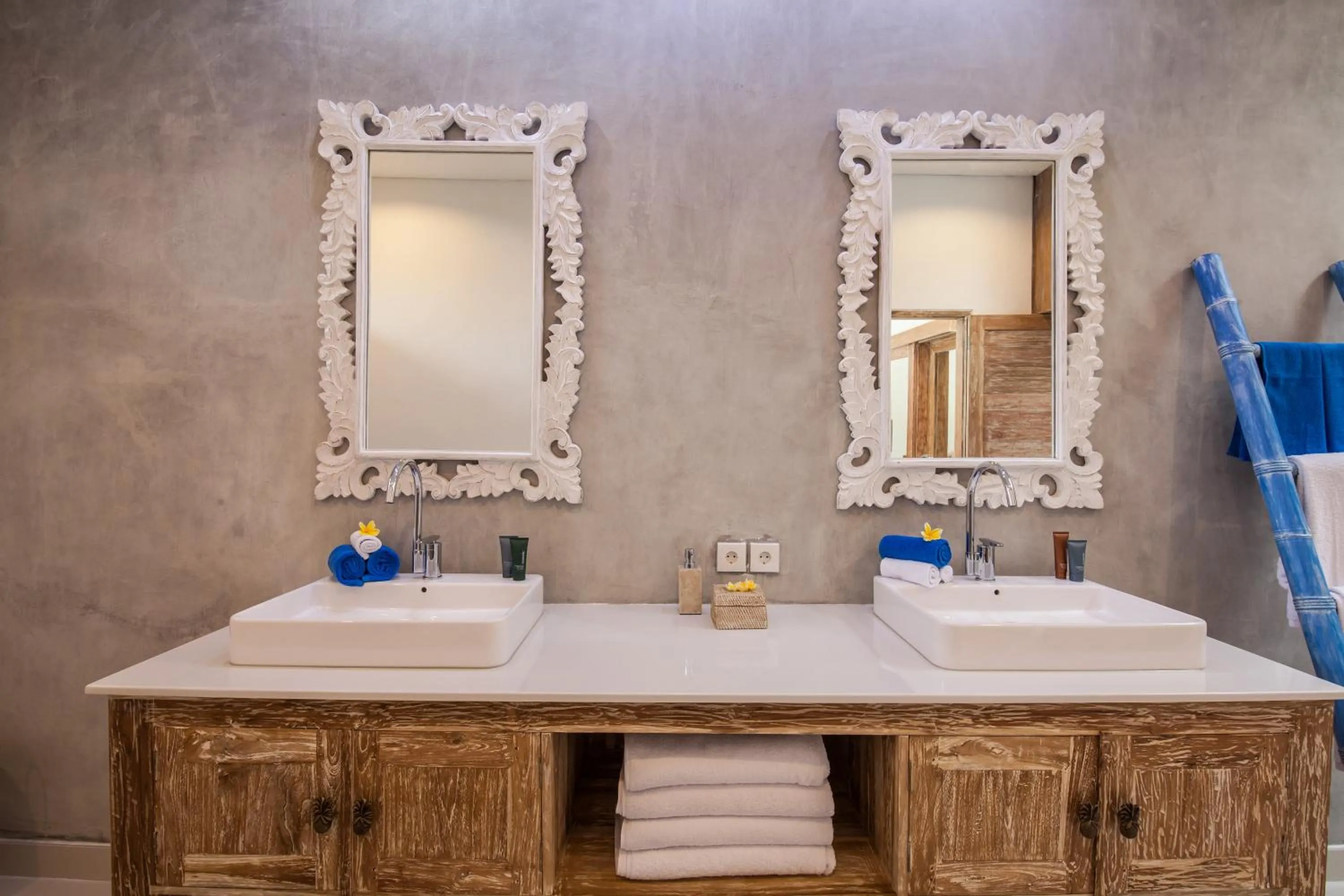 Bathroom in Ambermoon Villa 2