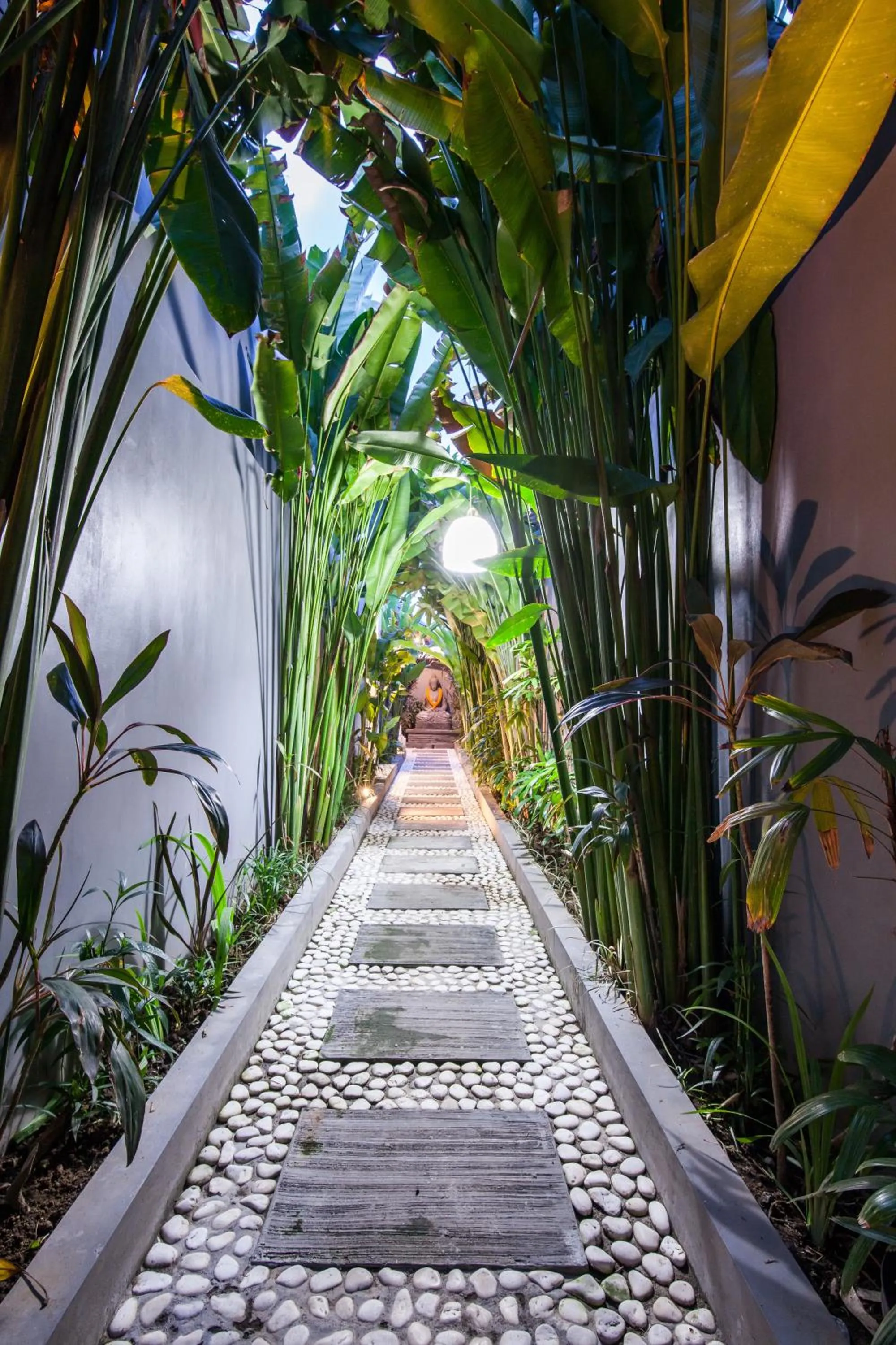 Facade/entrance in Ambermoon Villa 2