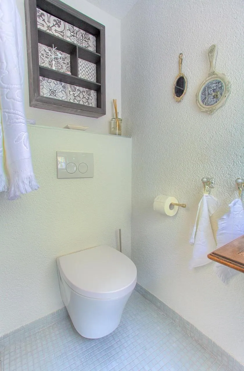 Bathroom in Lola Dream