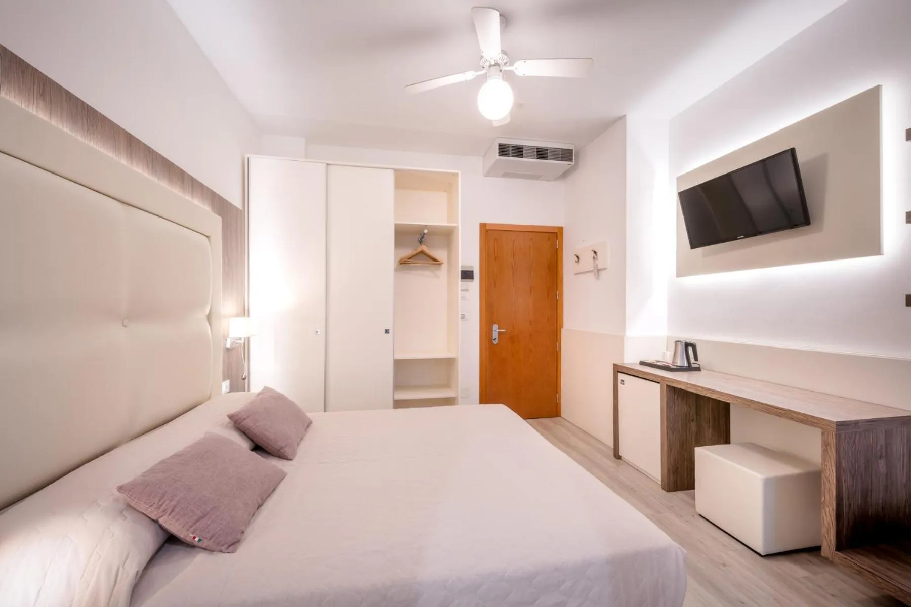 Bed in All'Orologio - Boutique Hotel