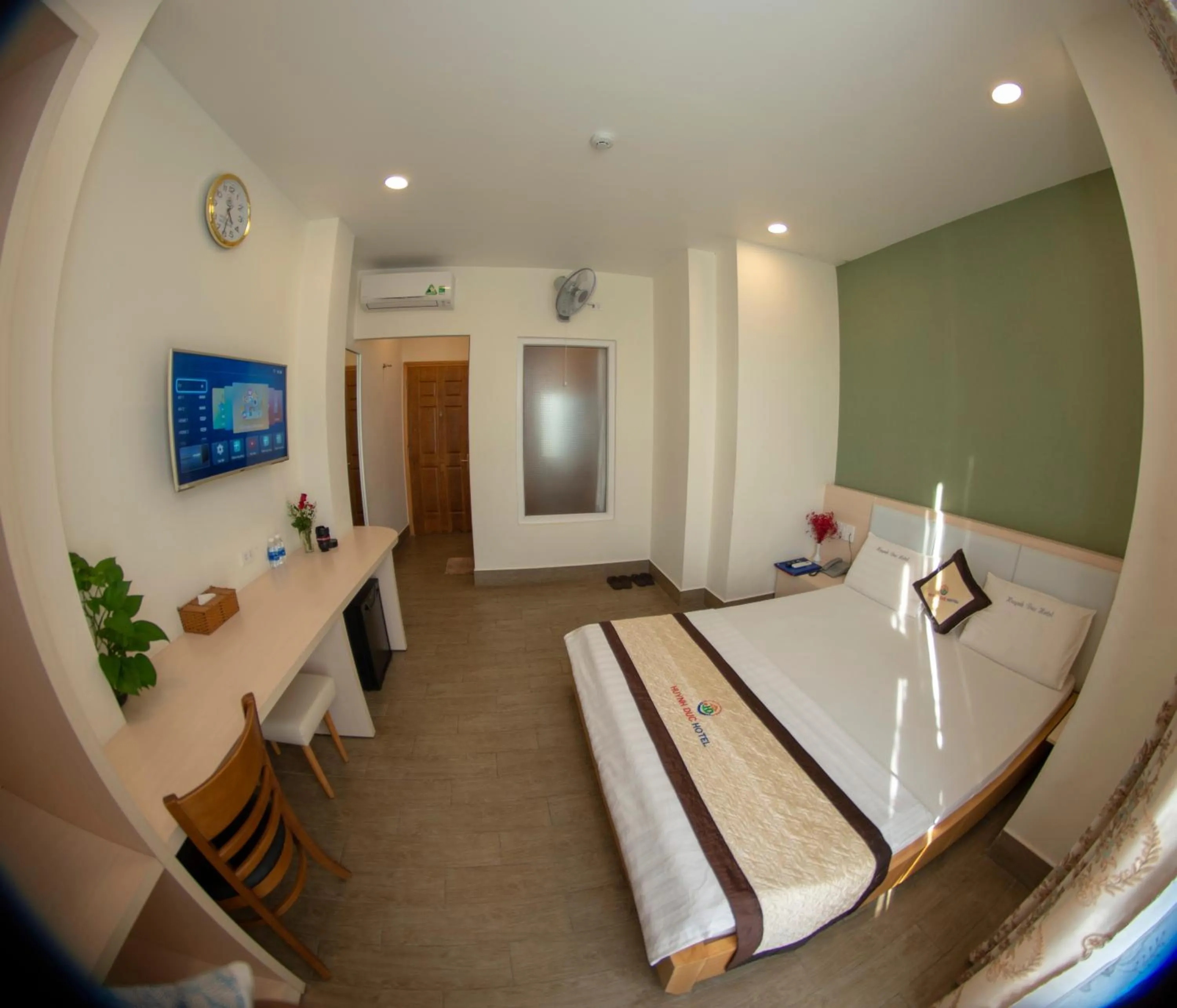 Bed in Huynh Duc 2 Hotel