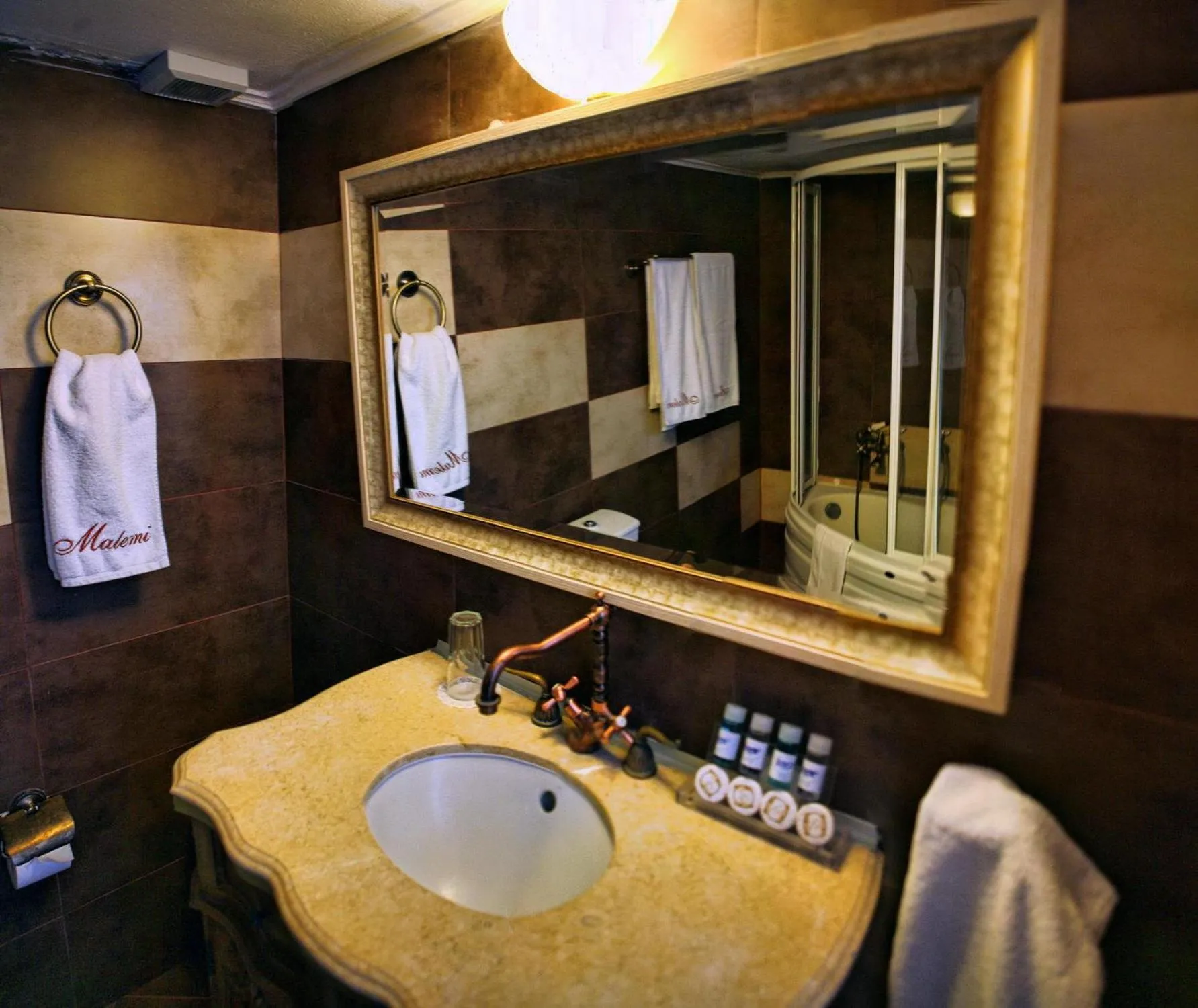 Bathroom in Malemi Organic Hotel