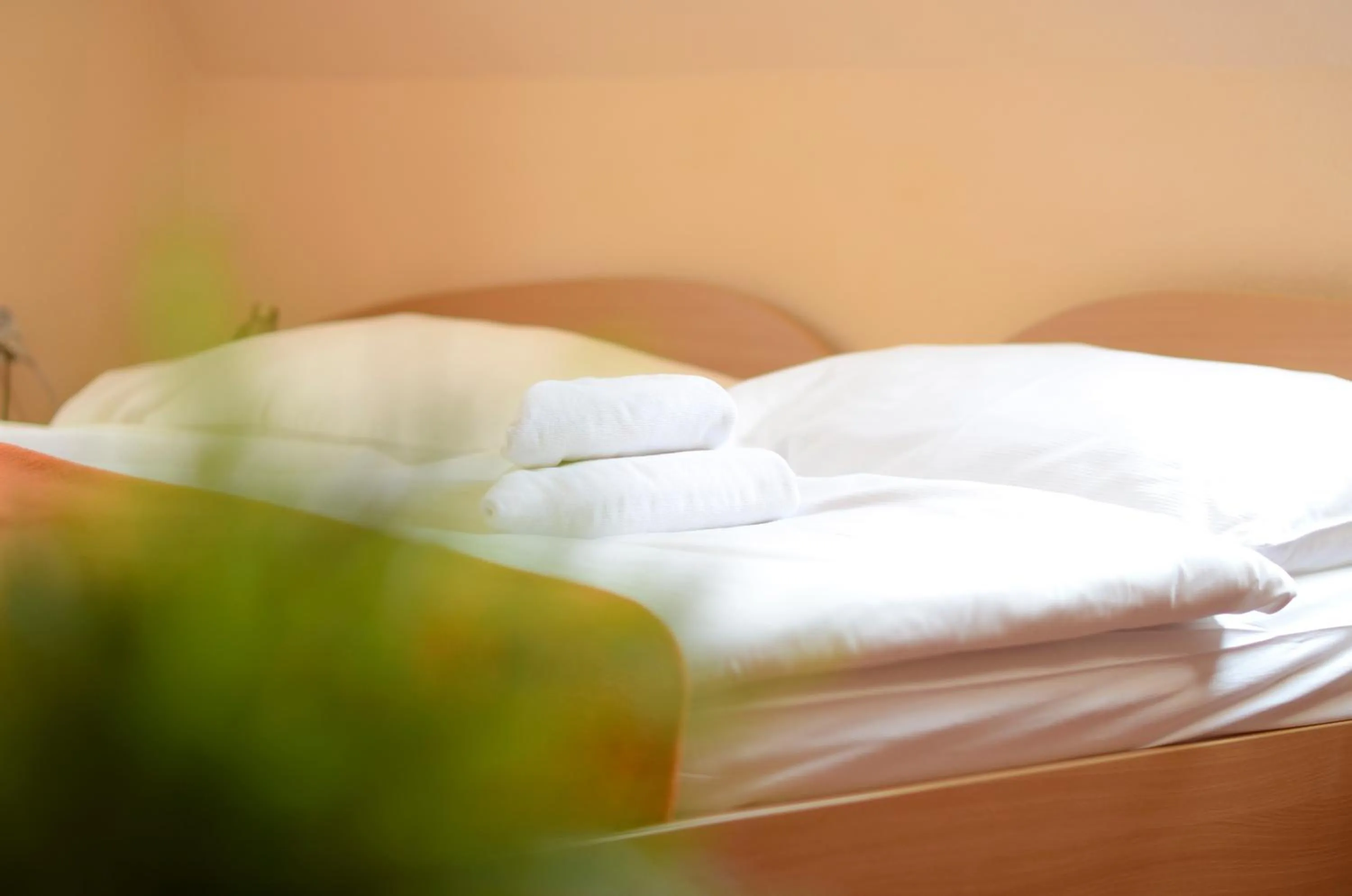 Bedroom, Bed in Hotel Paradies