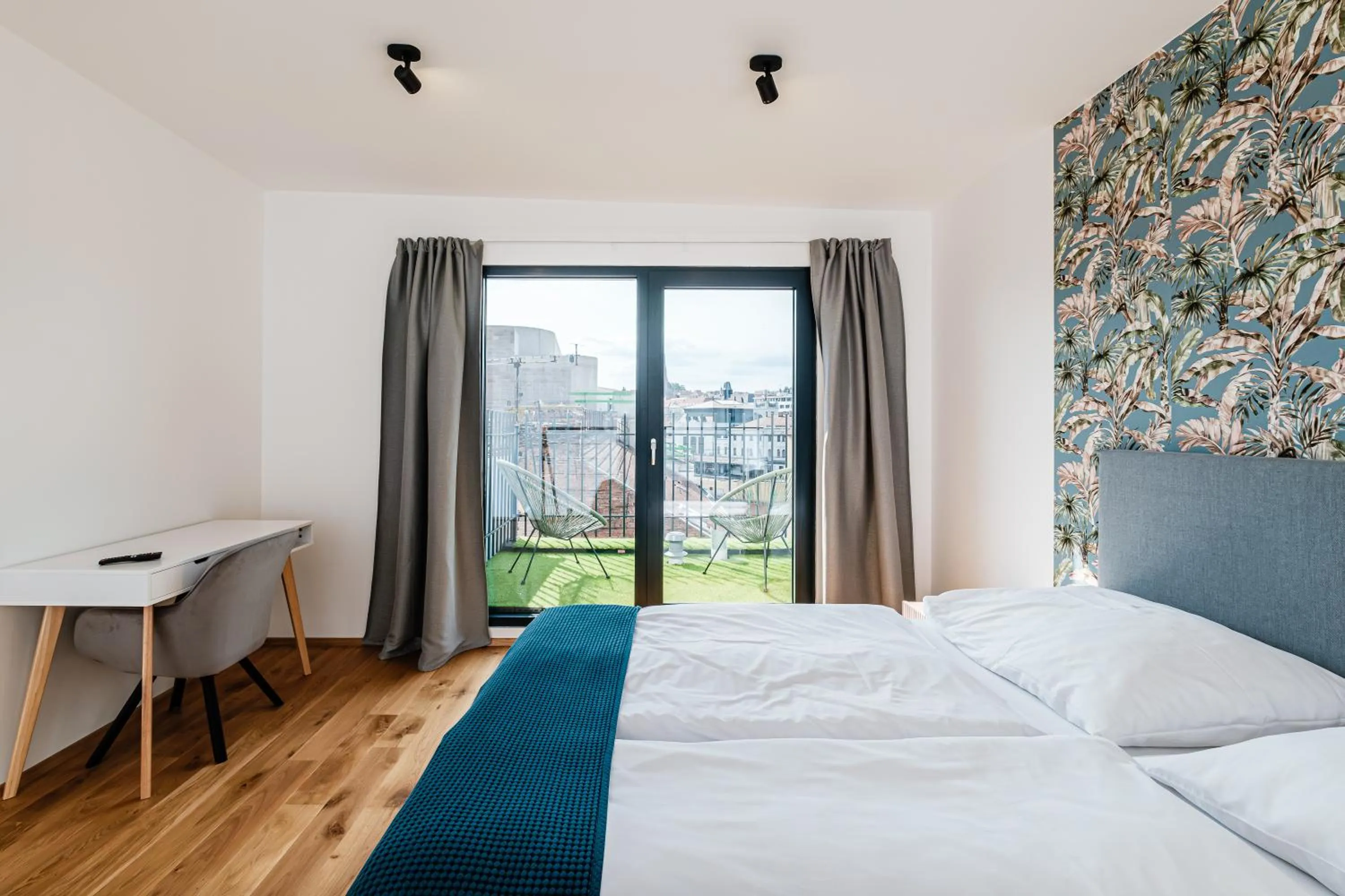 Bed in VV hotel & apartments