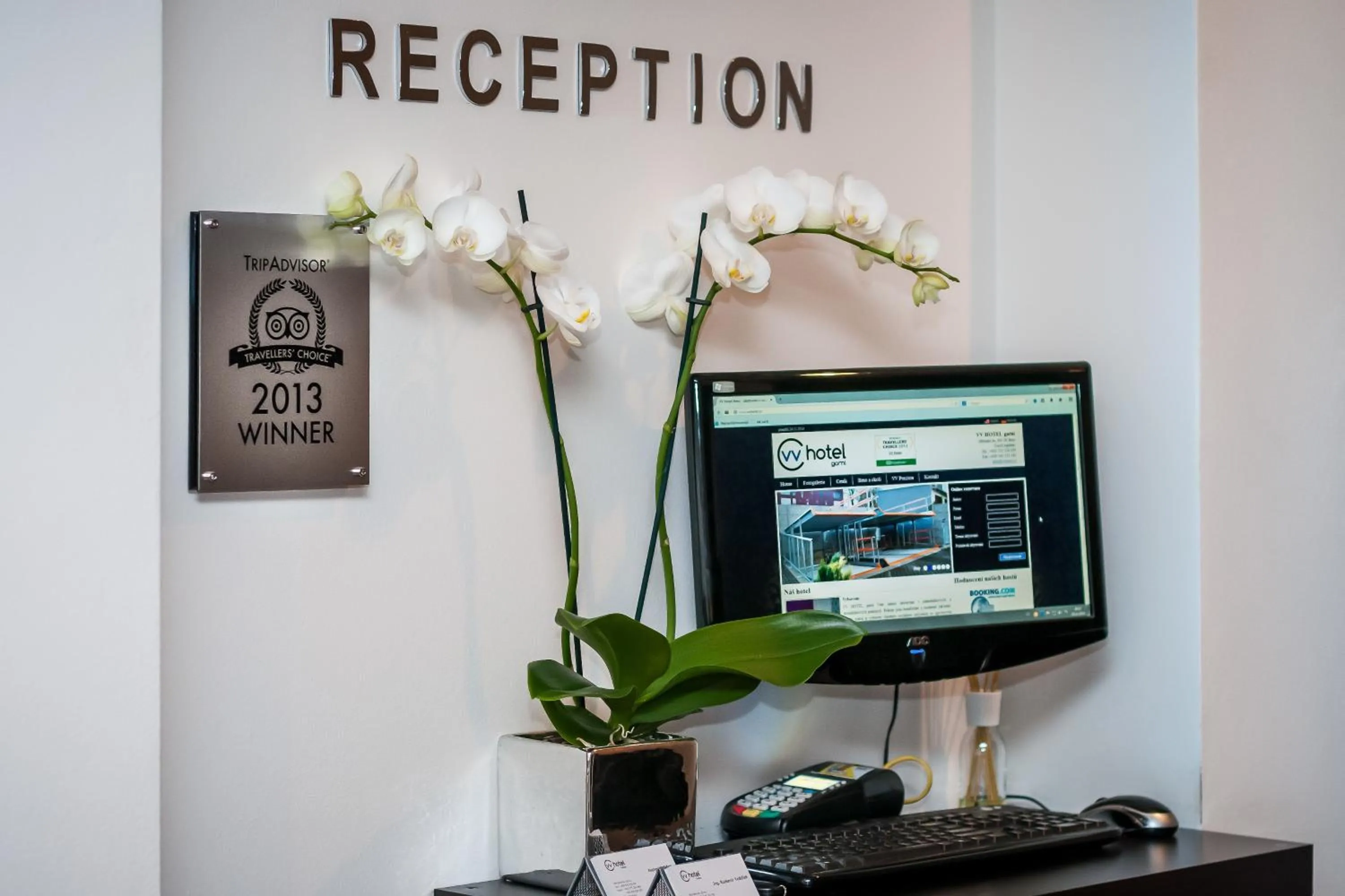 Lobby or reception in VV hotel & apartments