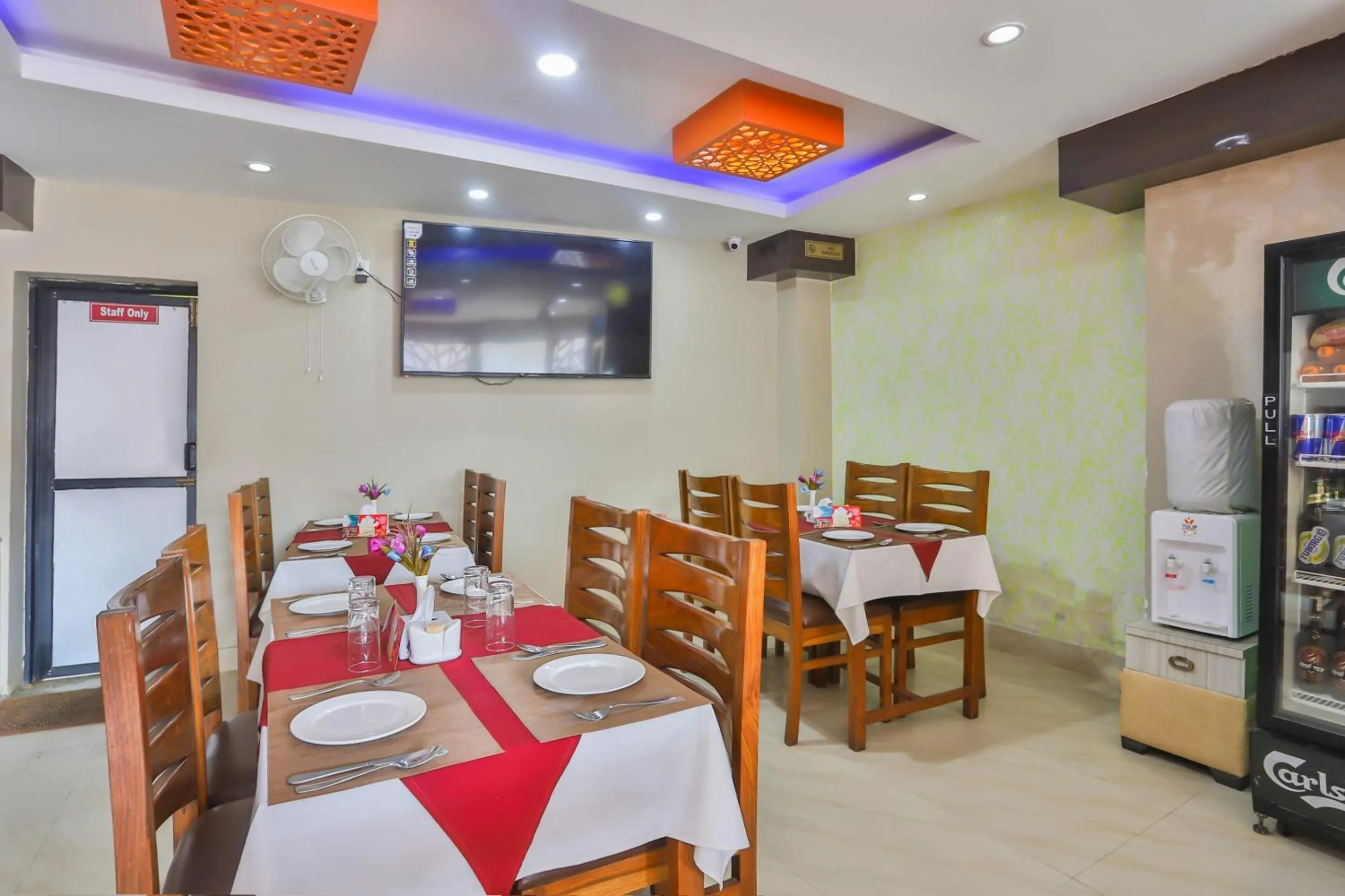 Restaurant/places to eat in Hotel Marinha