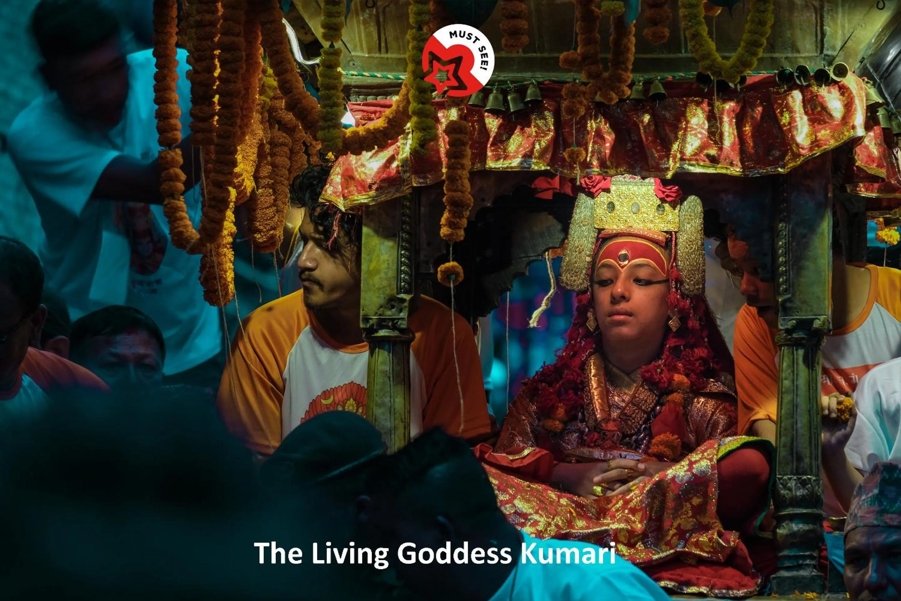 People in Hotel Marinha