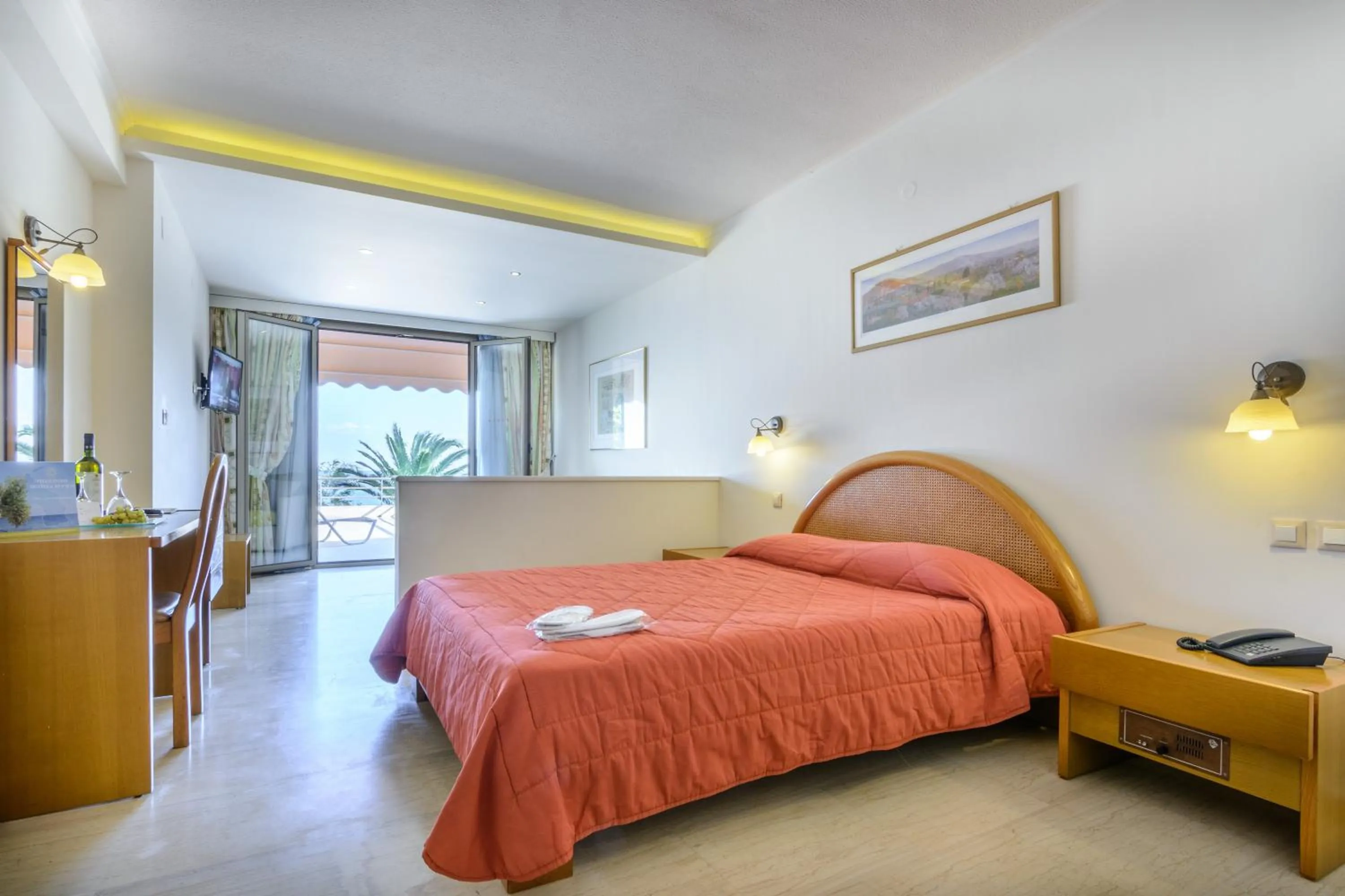 Bed in Golden Sand Hotel