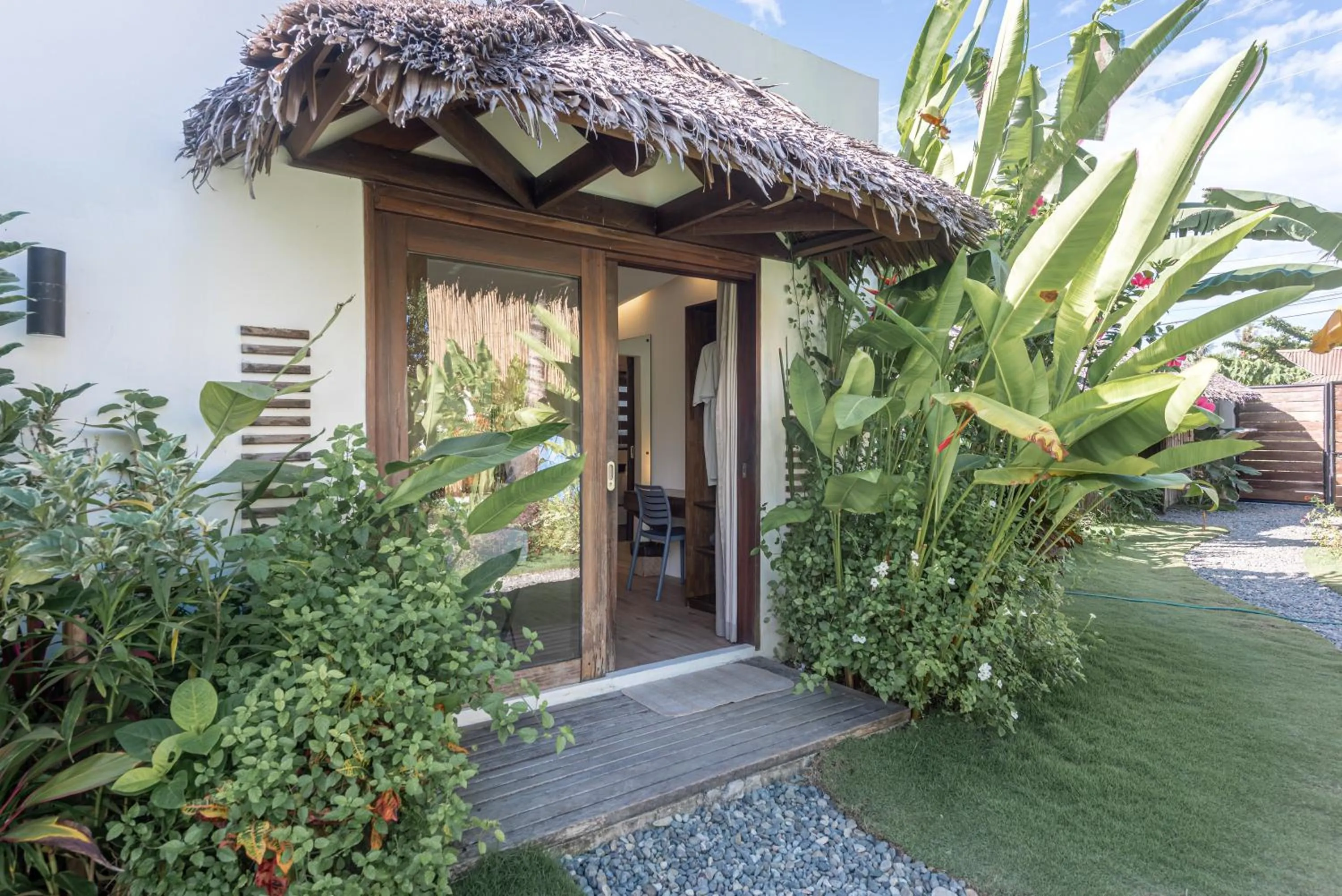 Photo of the whole room in Palaka Resort