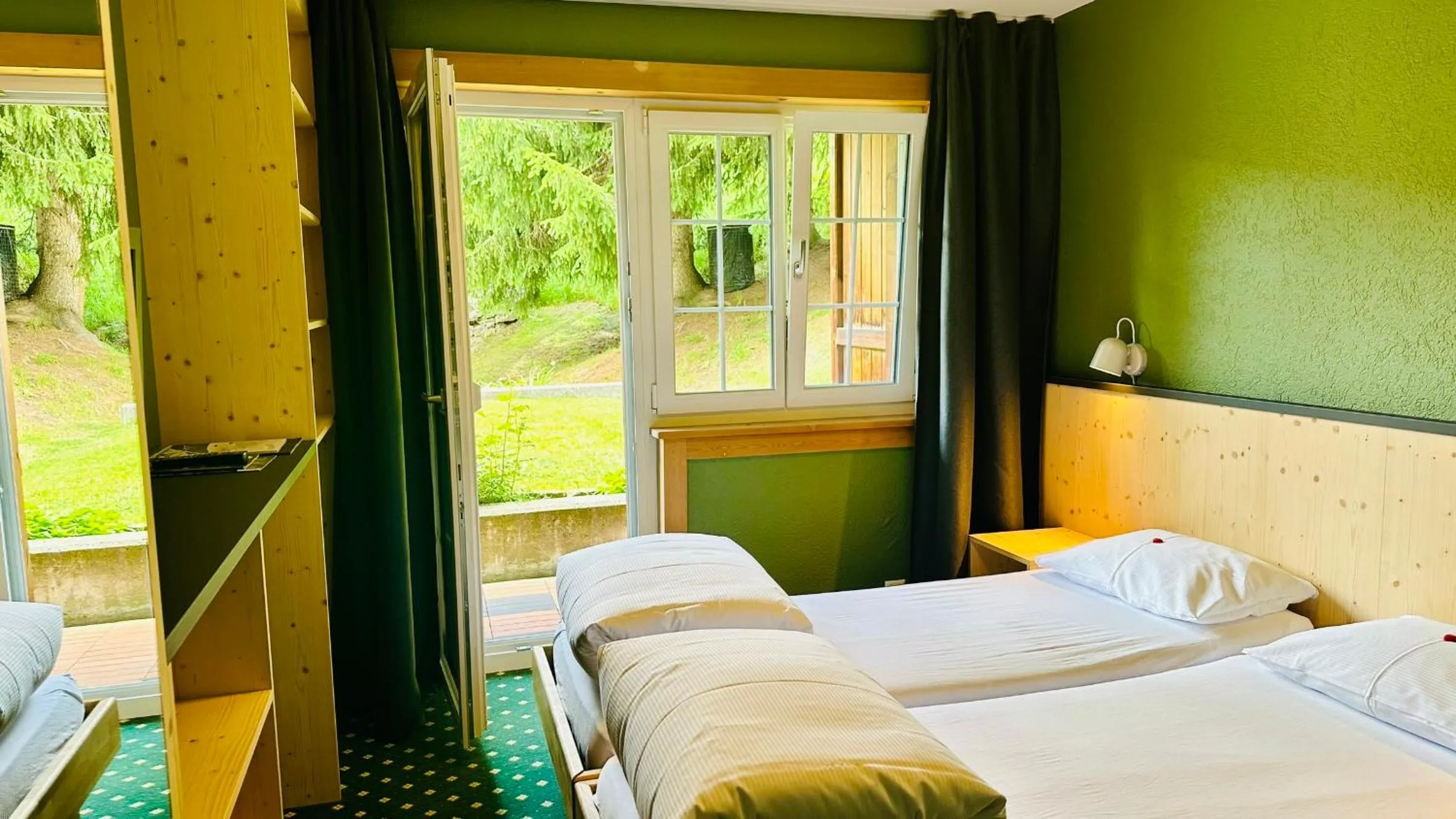 Budget Double Room in Hotel Posta