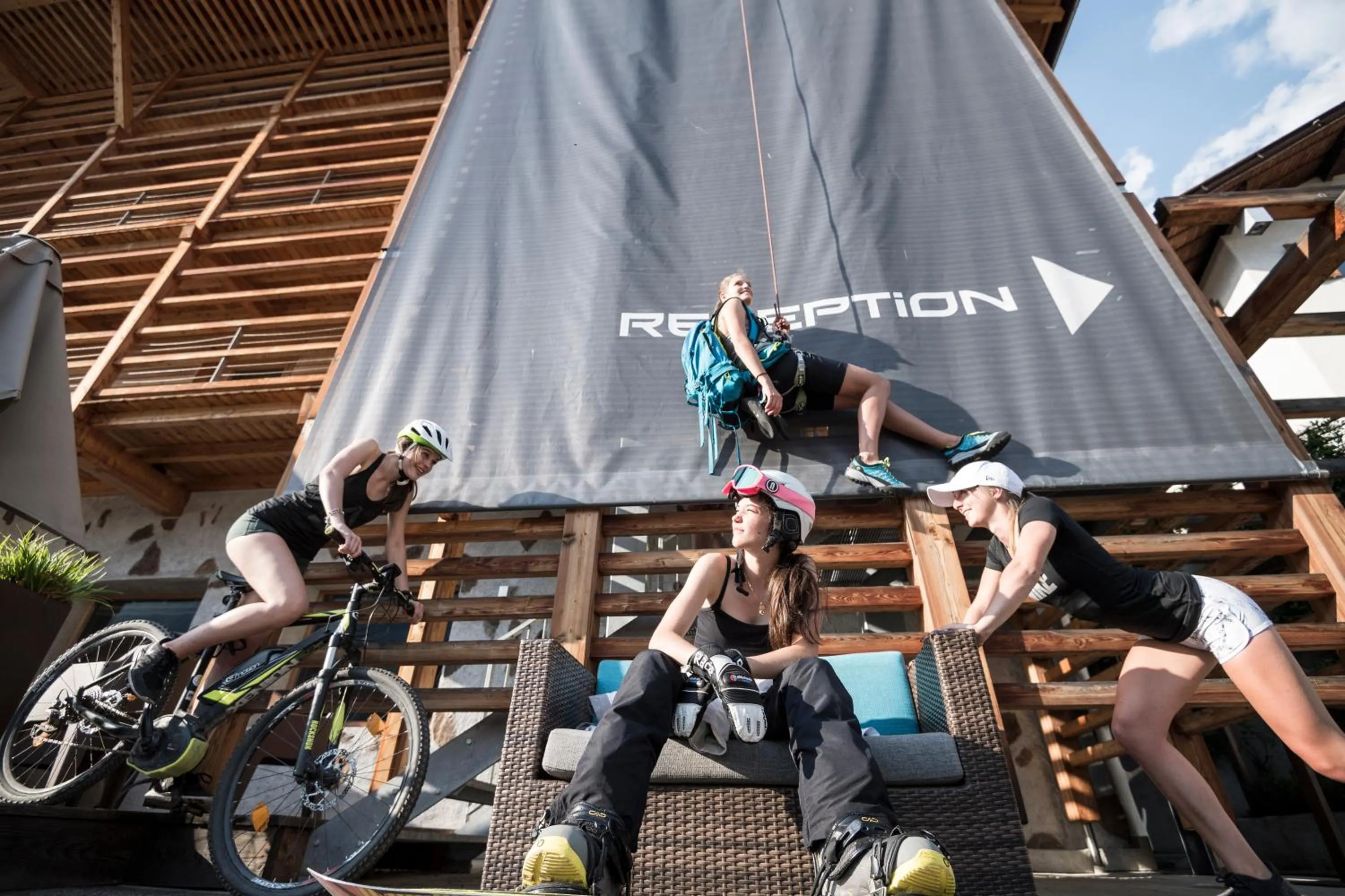 Ski School in Alpstay - Smart Hotel Saslong