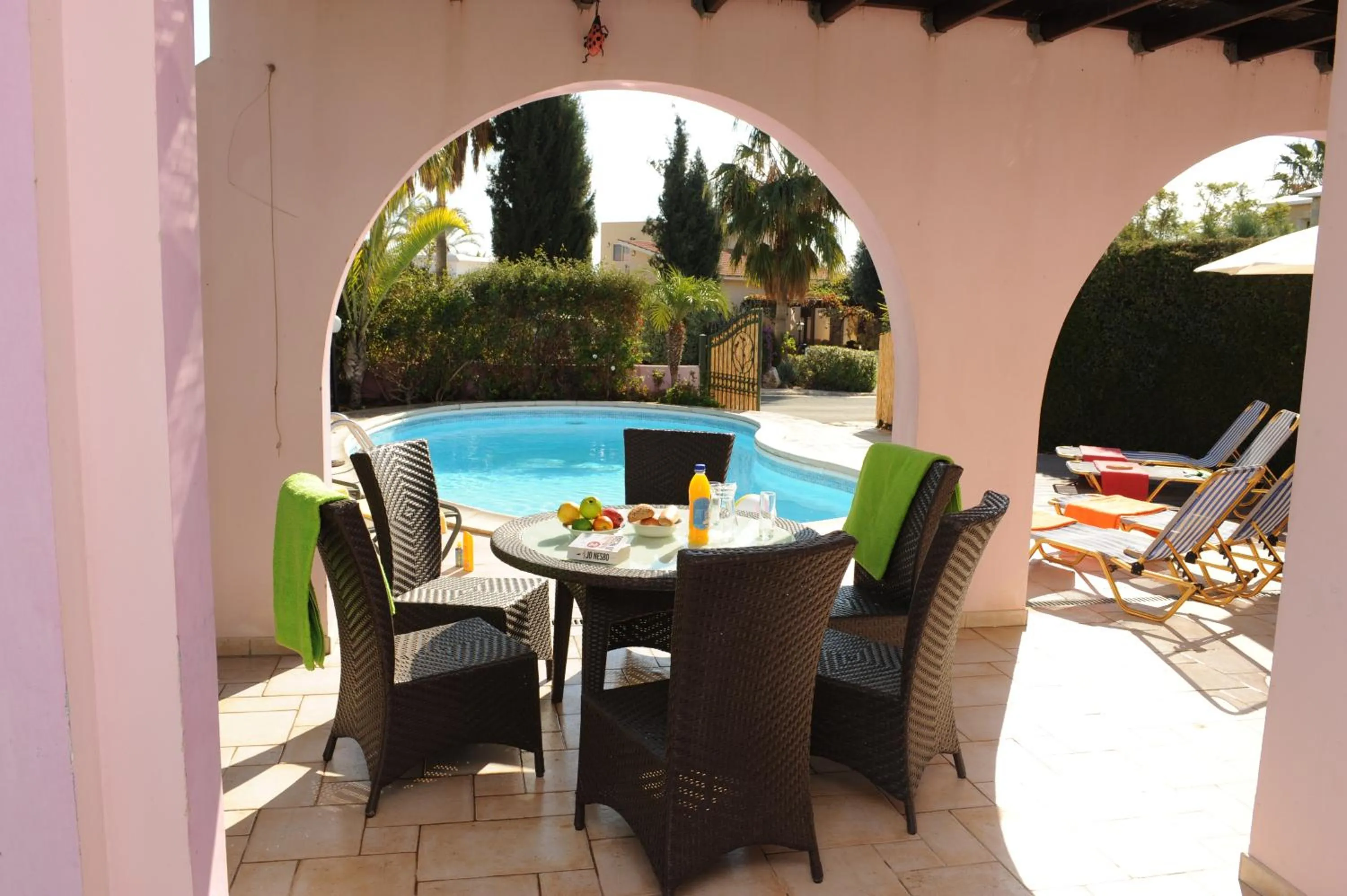 Swimming pool in Panareti Coral Bay Villas