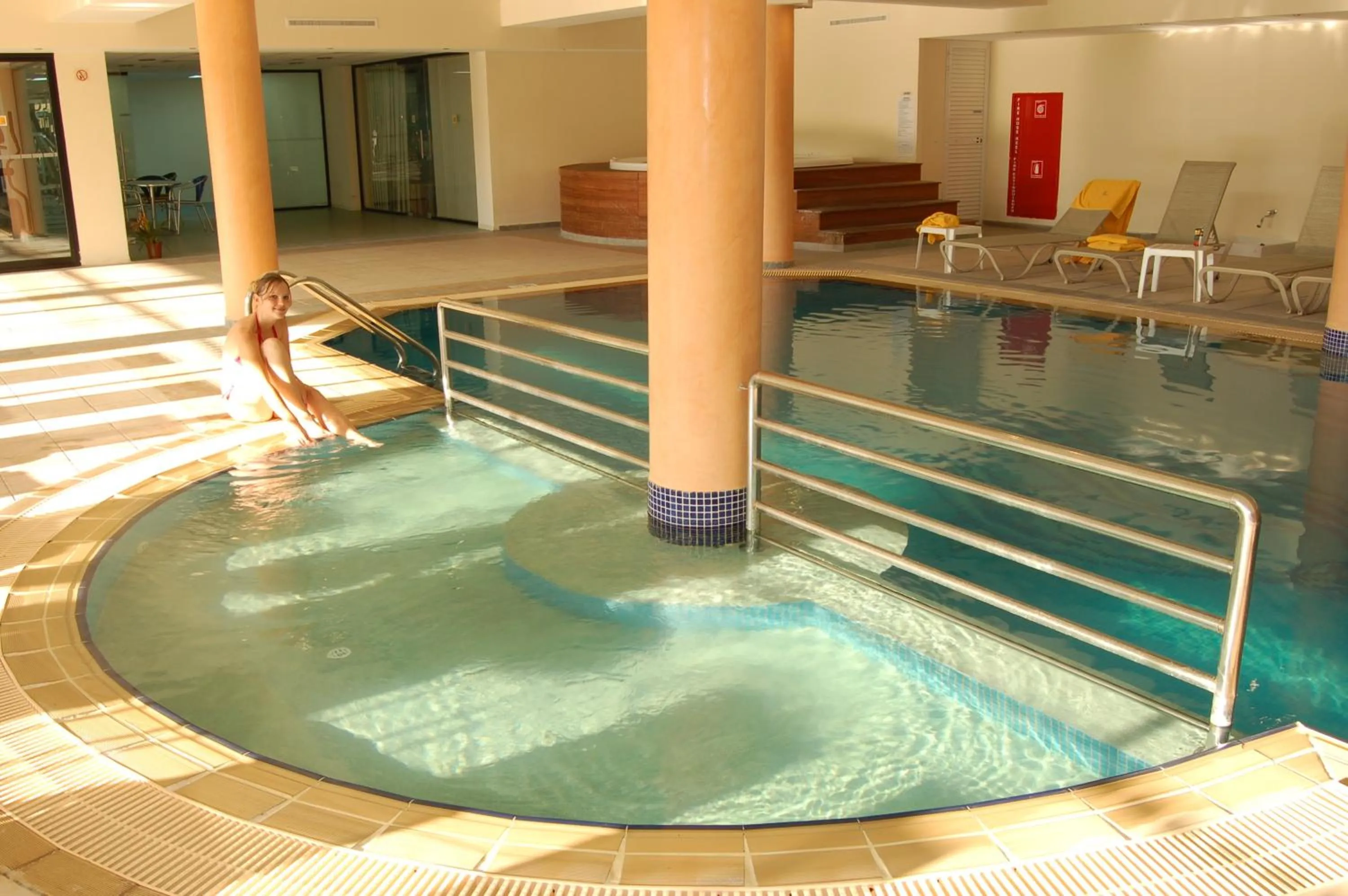 Swimming pool in Panareti Coral Bay Villas