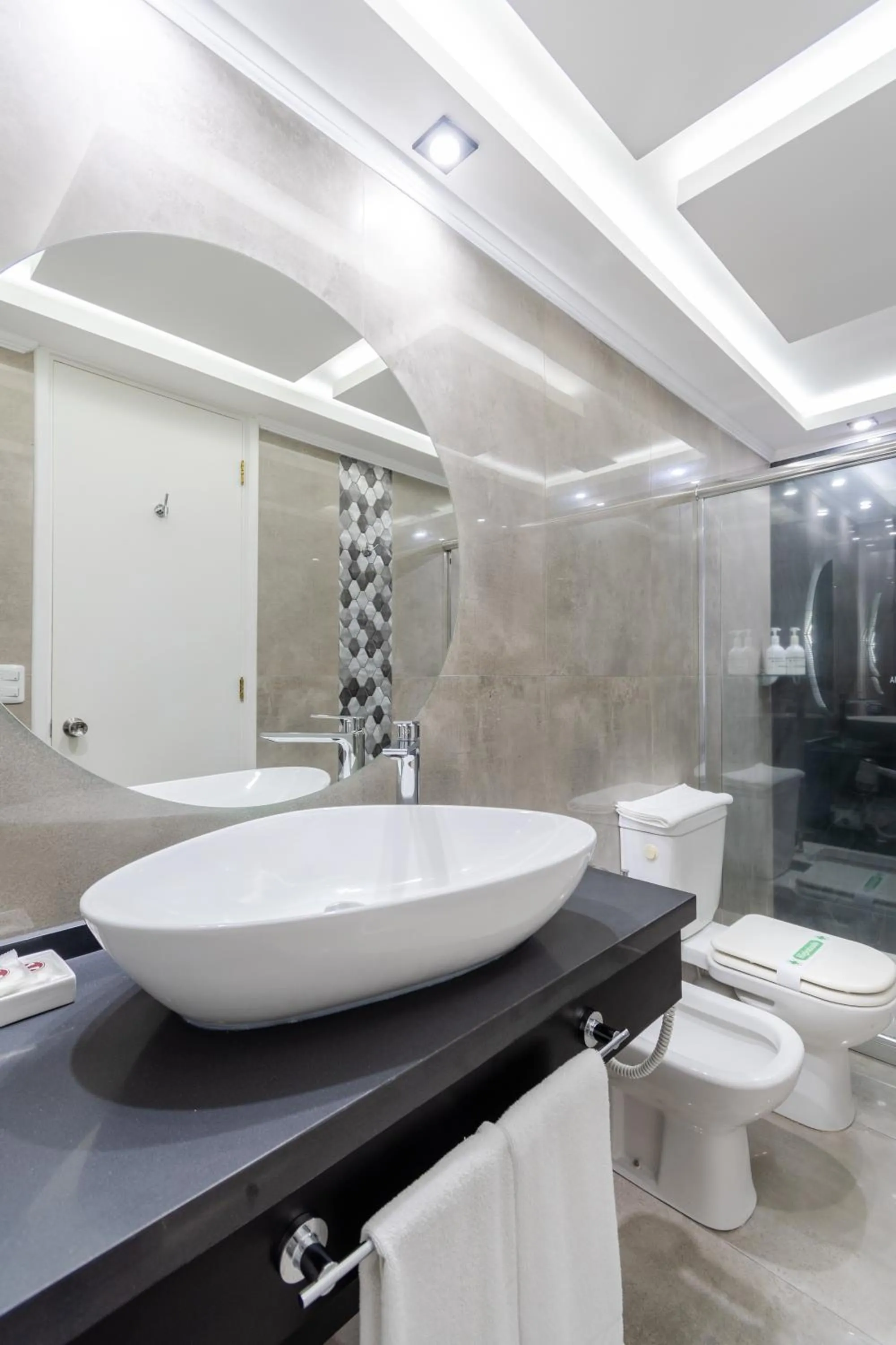 Bathroom in Hotel Romimar 3* Sup