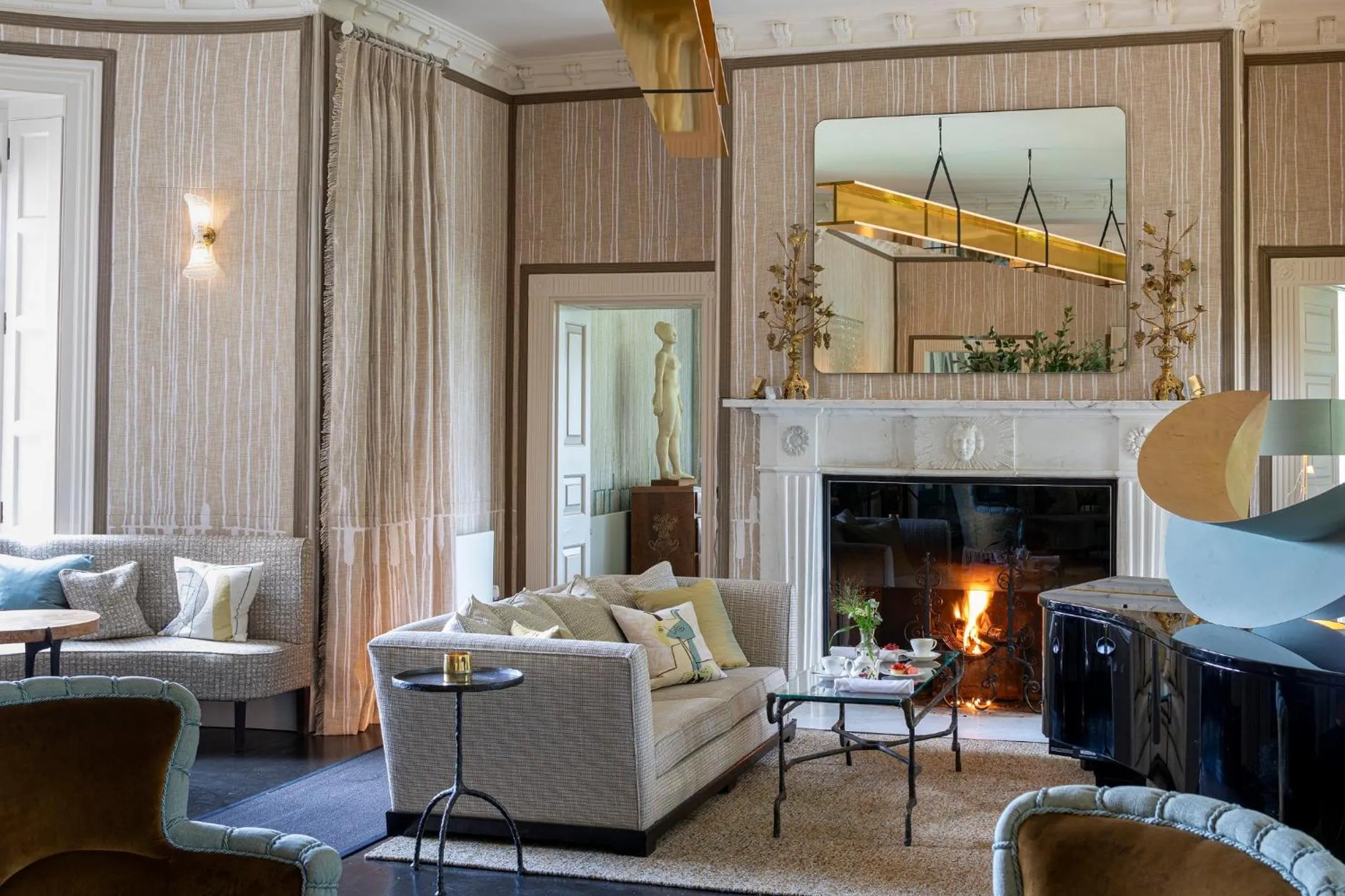 Lounge or bar in The Grove