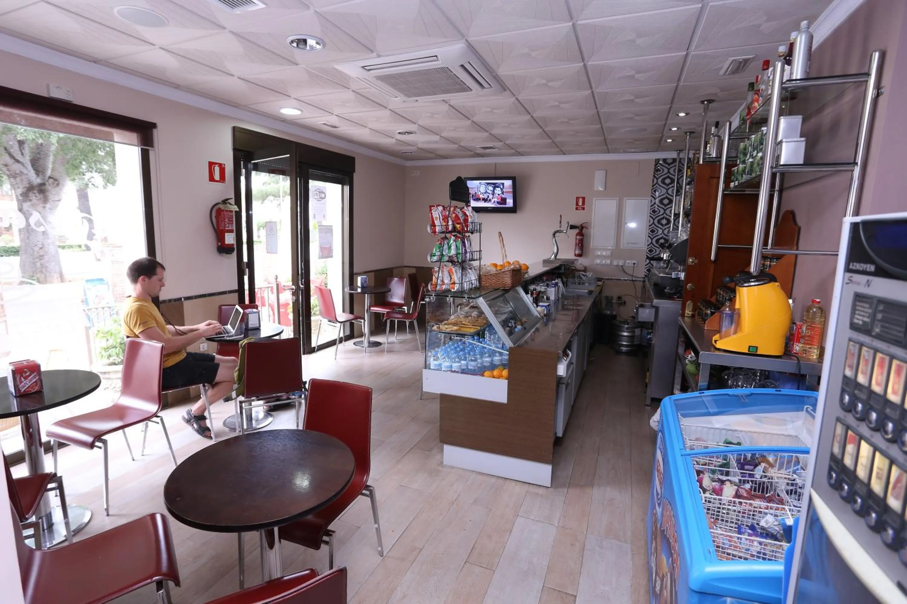 Food and drinks in Hotel Andalucia