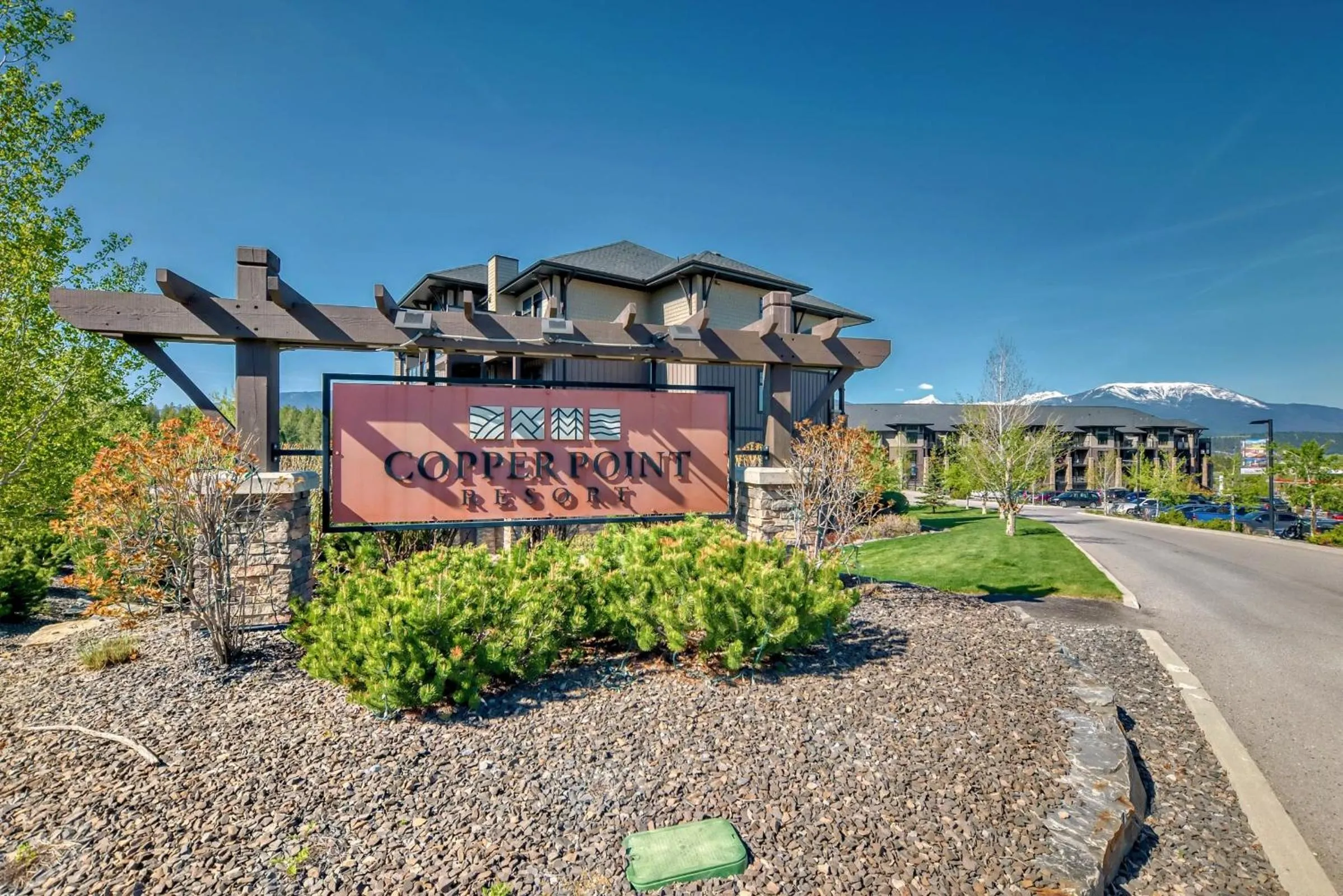 Property building in Copper Point Resort