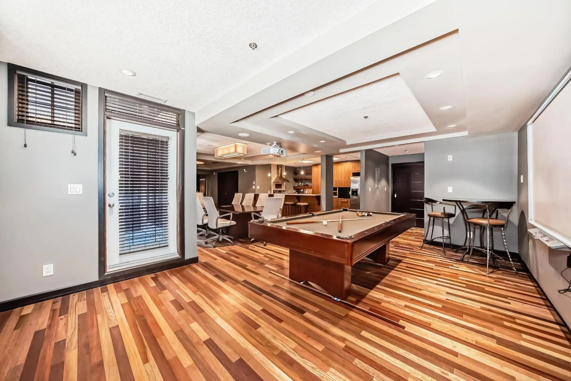 Billiard in Copper Point Resort