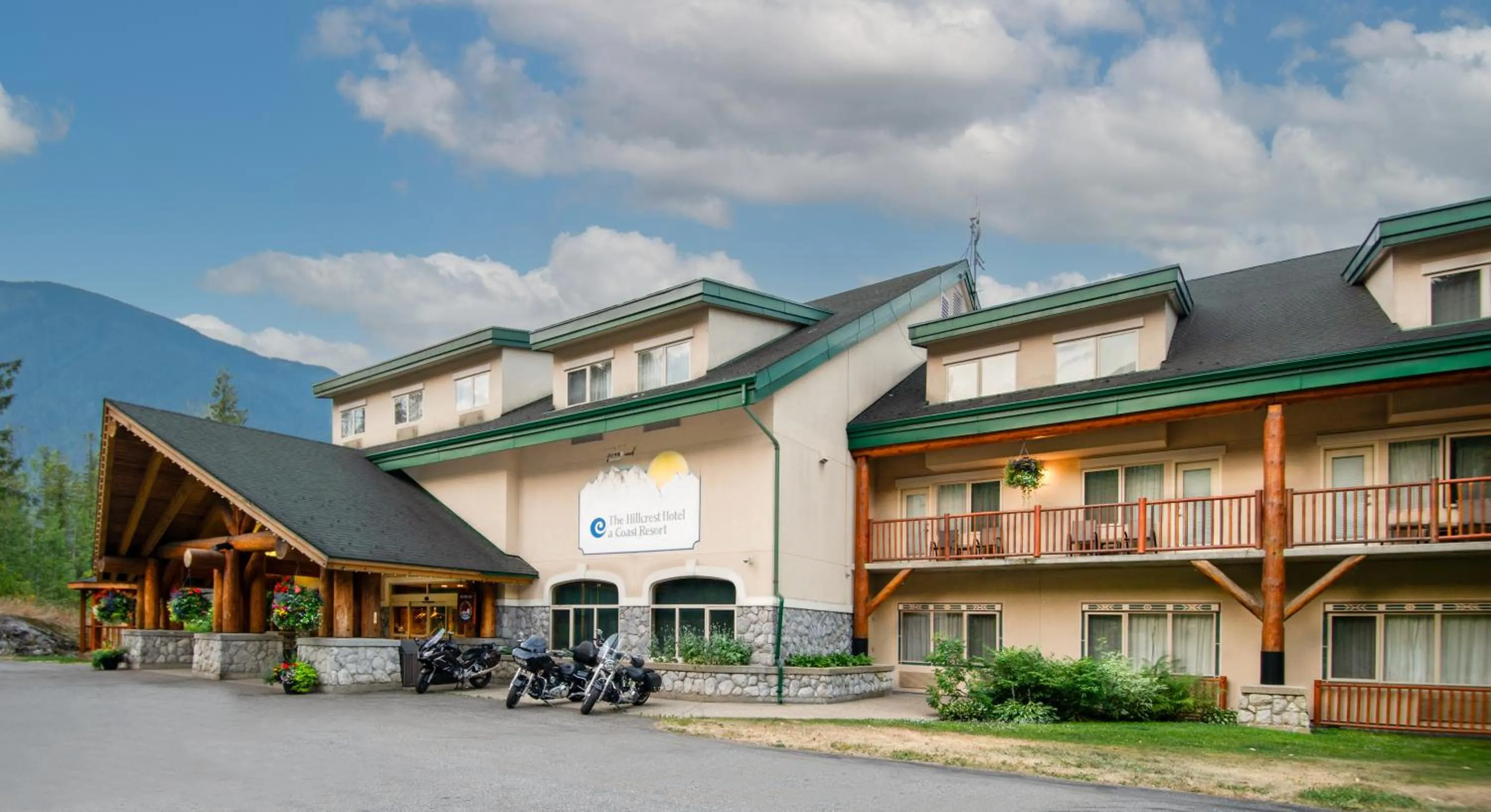 Coast Hillcrest Hotel