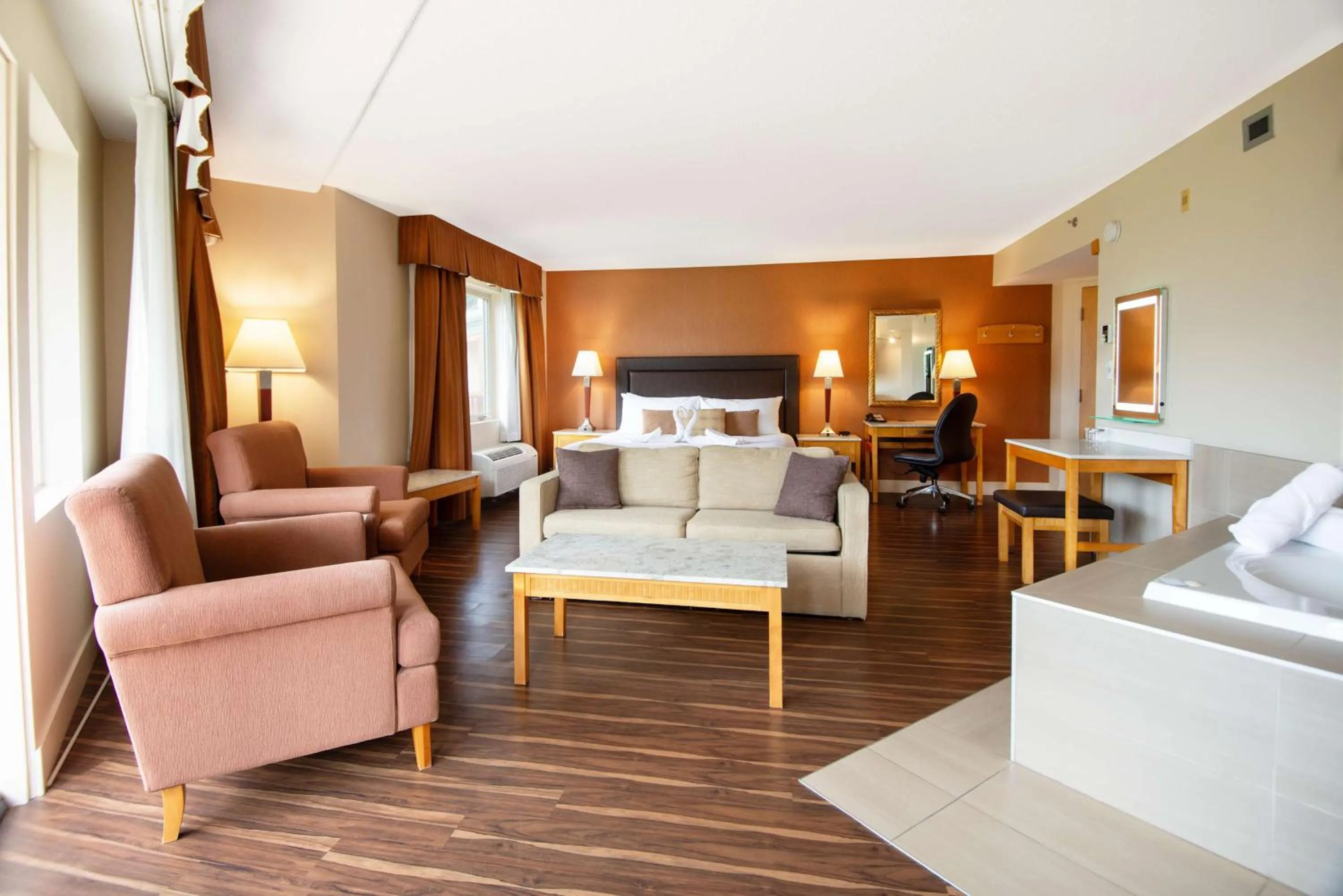 Photo of the whole room, Bed in Coast Hillcrest Hotel