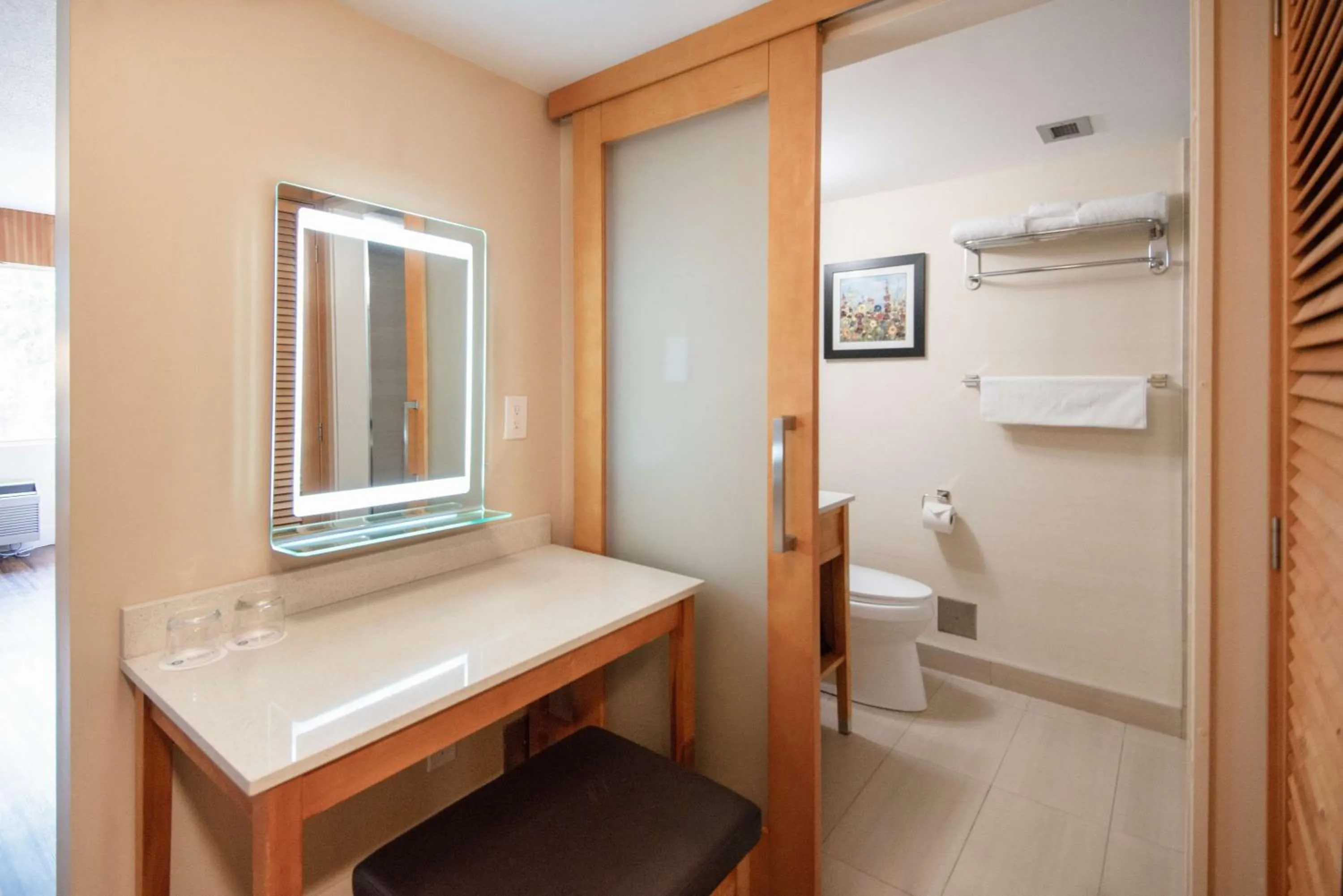 Bedroom in Coast Hillcrest Hotel