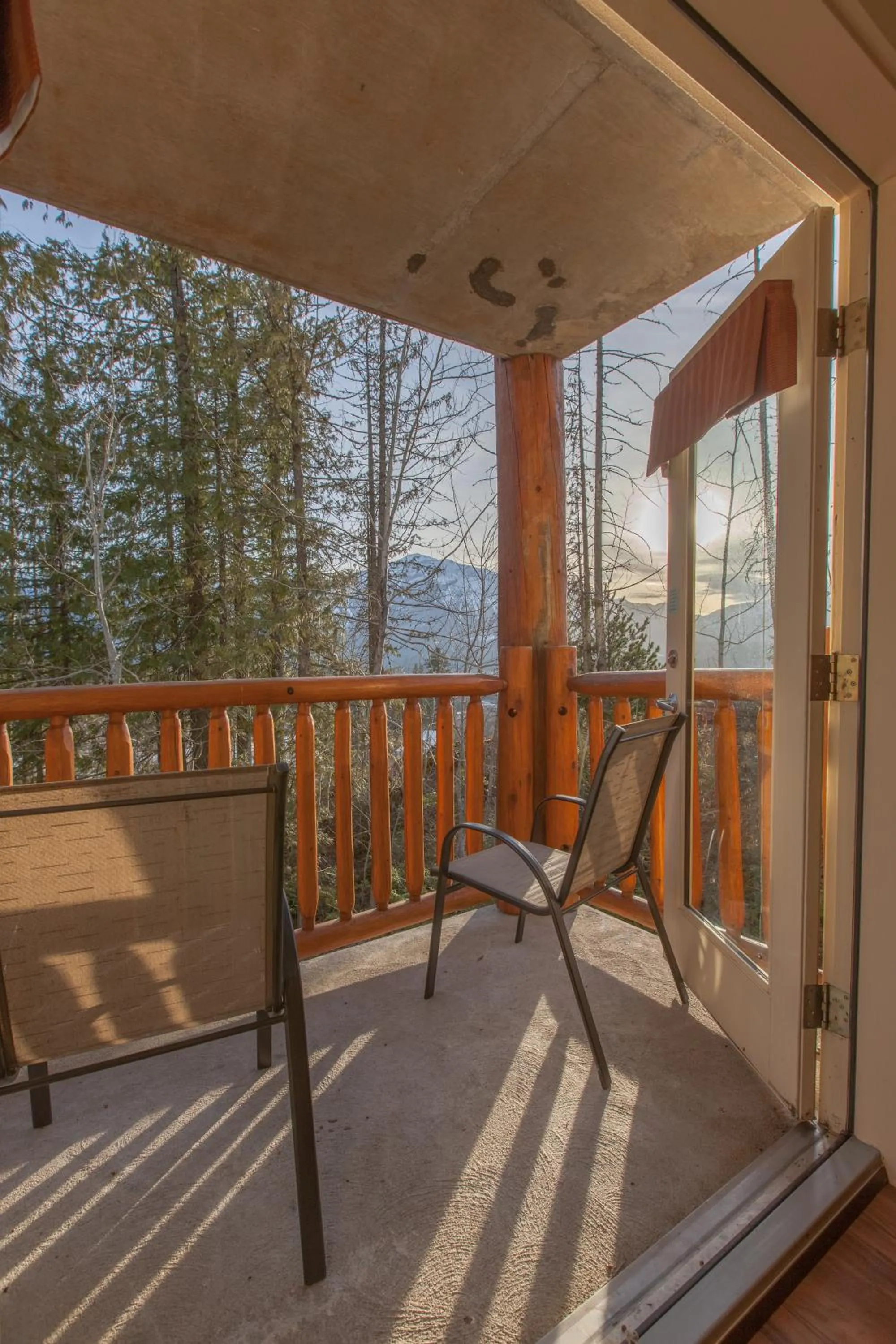 Balcony/Terrace in Coast Hillcrest Hotel