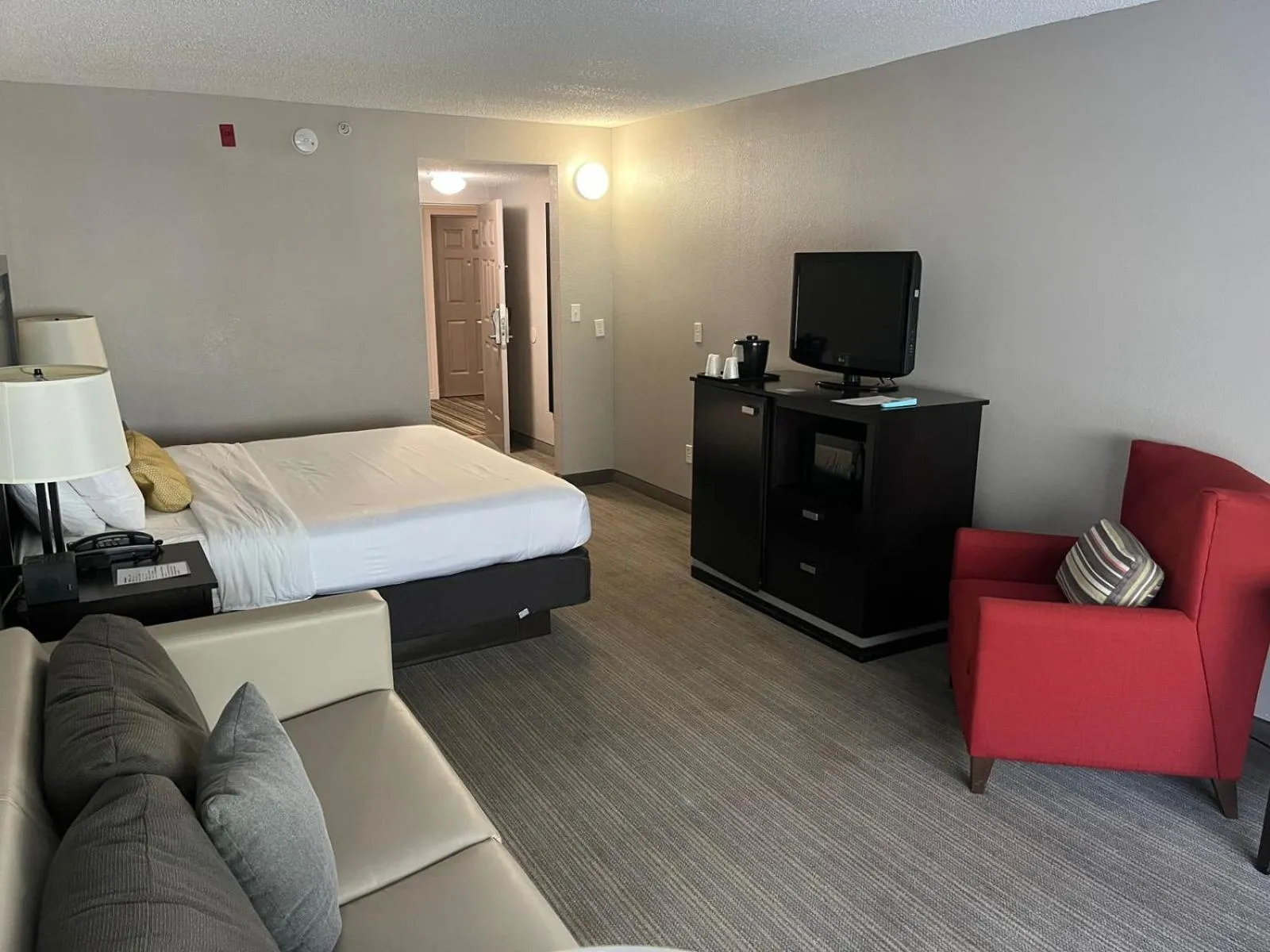 Bedroom, Bed in Country Inn & Suites by Radisson, Jacksonville, FL