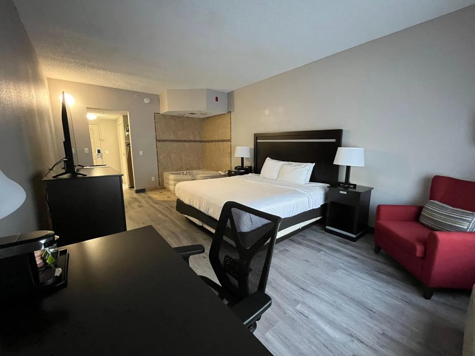 Bedroom, Bed in Country Inn & Suites by Radisson, Jacksonville, FL