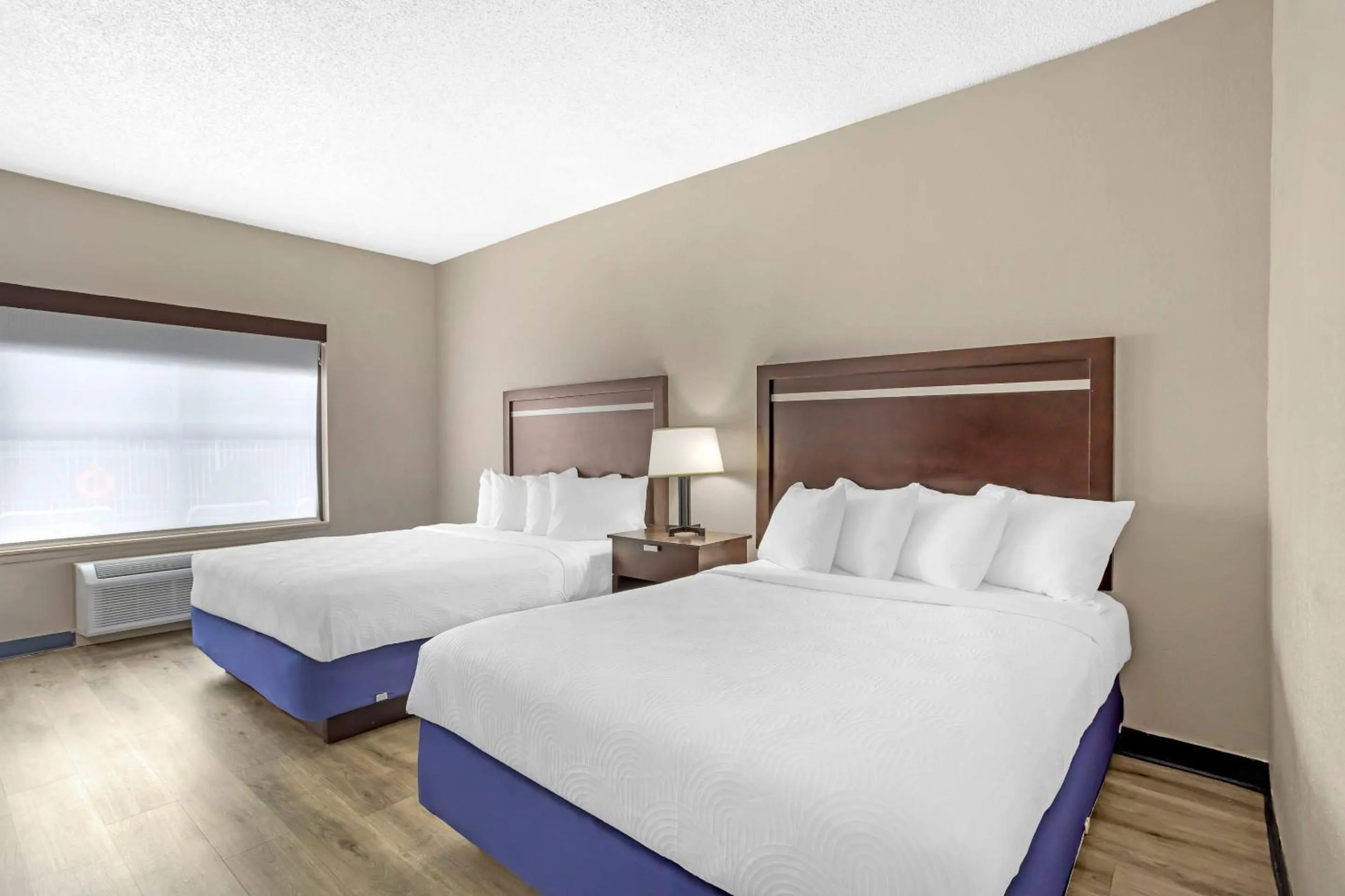Bedroom, Bed in Country Inn & Suites by Radisson, Jacksonville - Orange Park