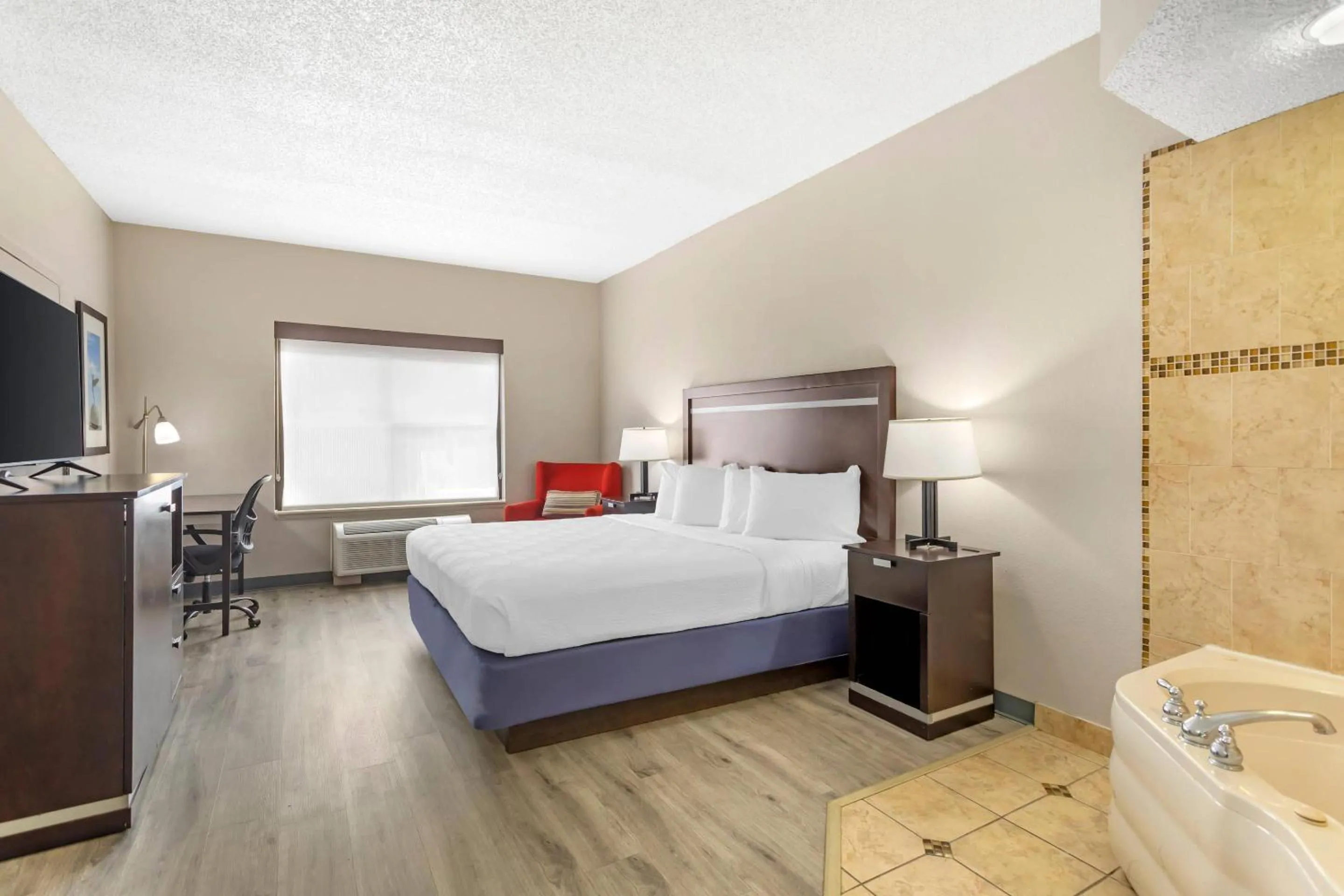 Bedroom, Bed in Country Inn & Suites by Radisson, Jacksonville - Orange Park