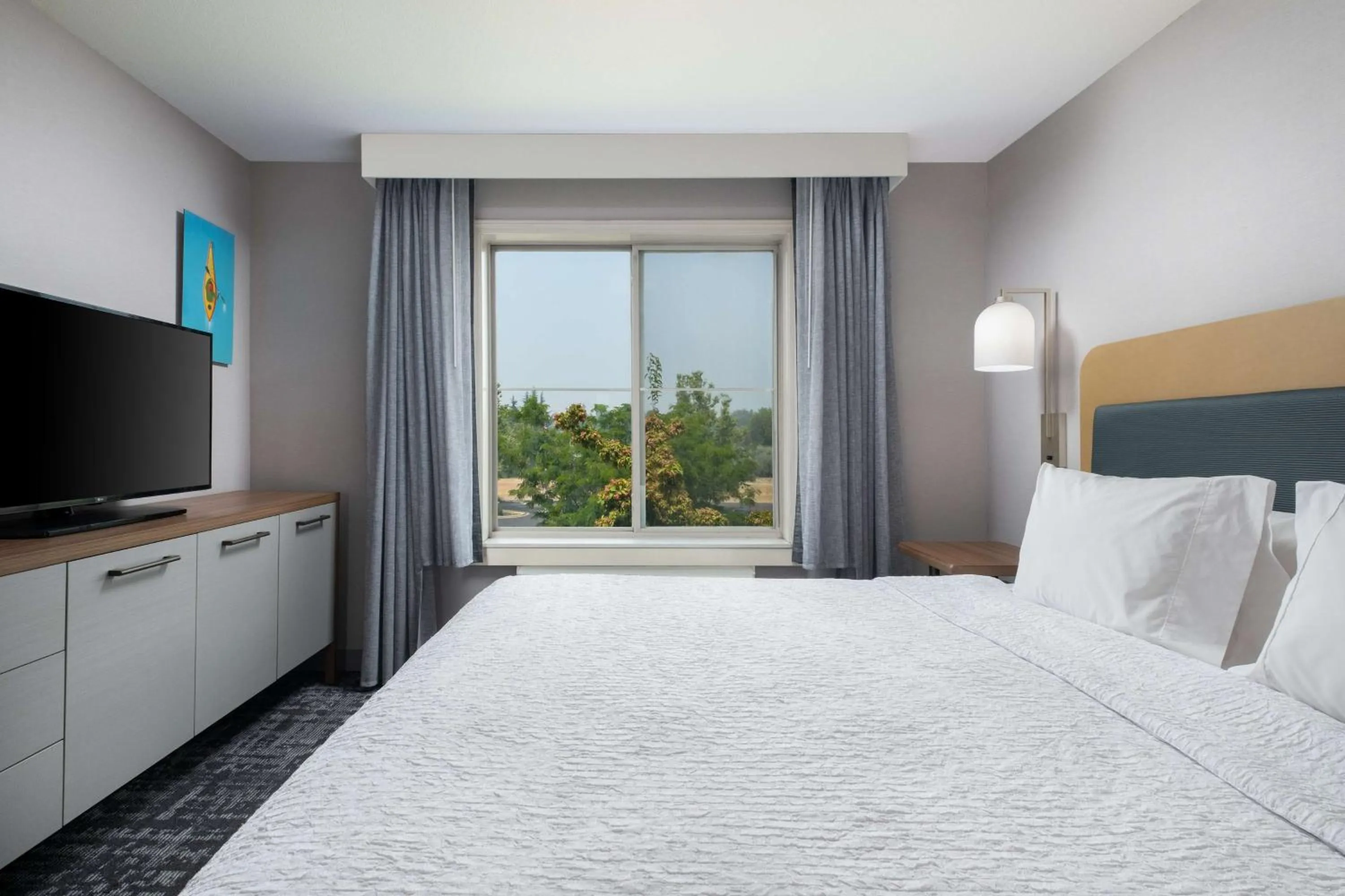 Bed in Homewood Suites Medford