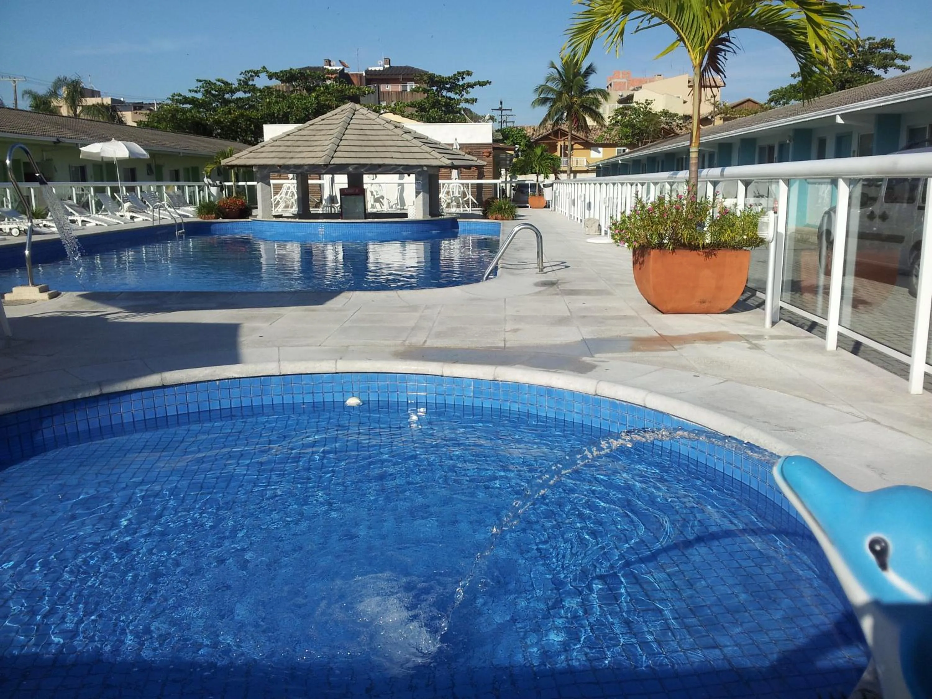 Swimming pool in Hotel Santa Paula