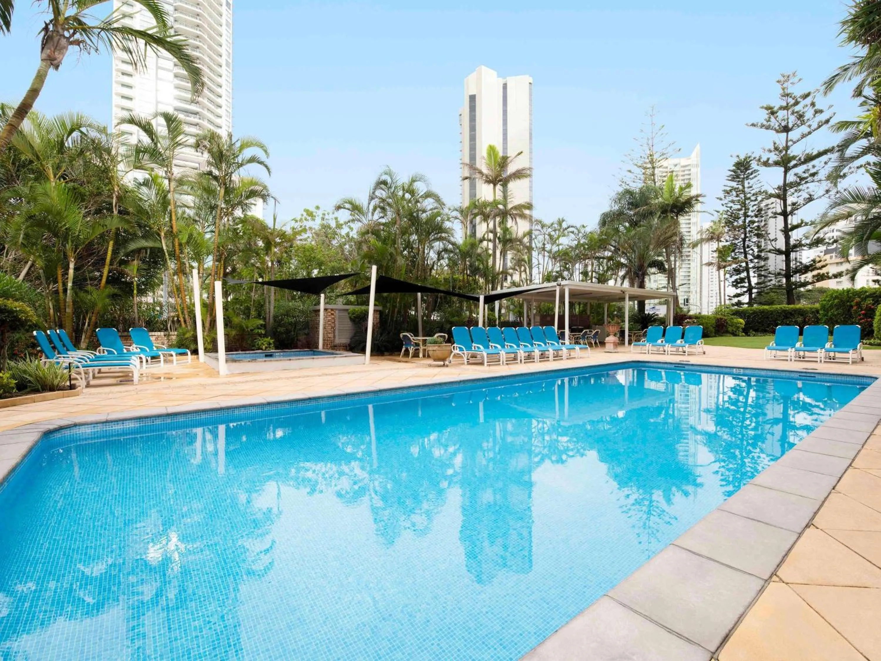 Property building in BreakFree Beachpoint