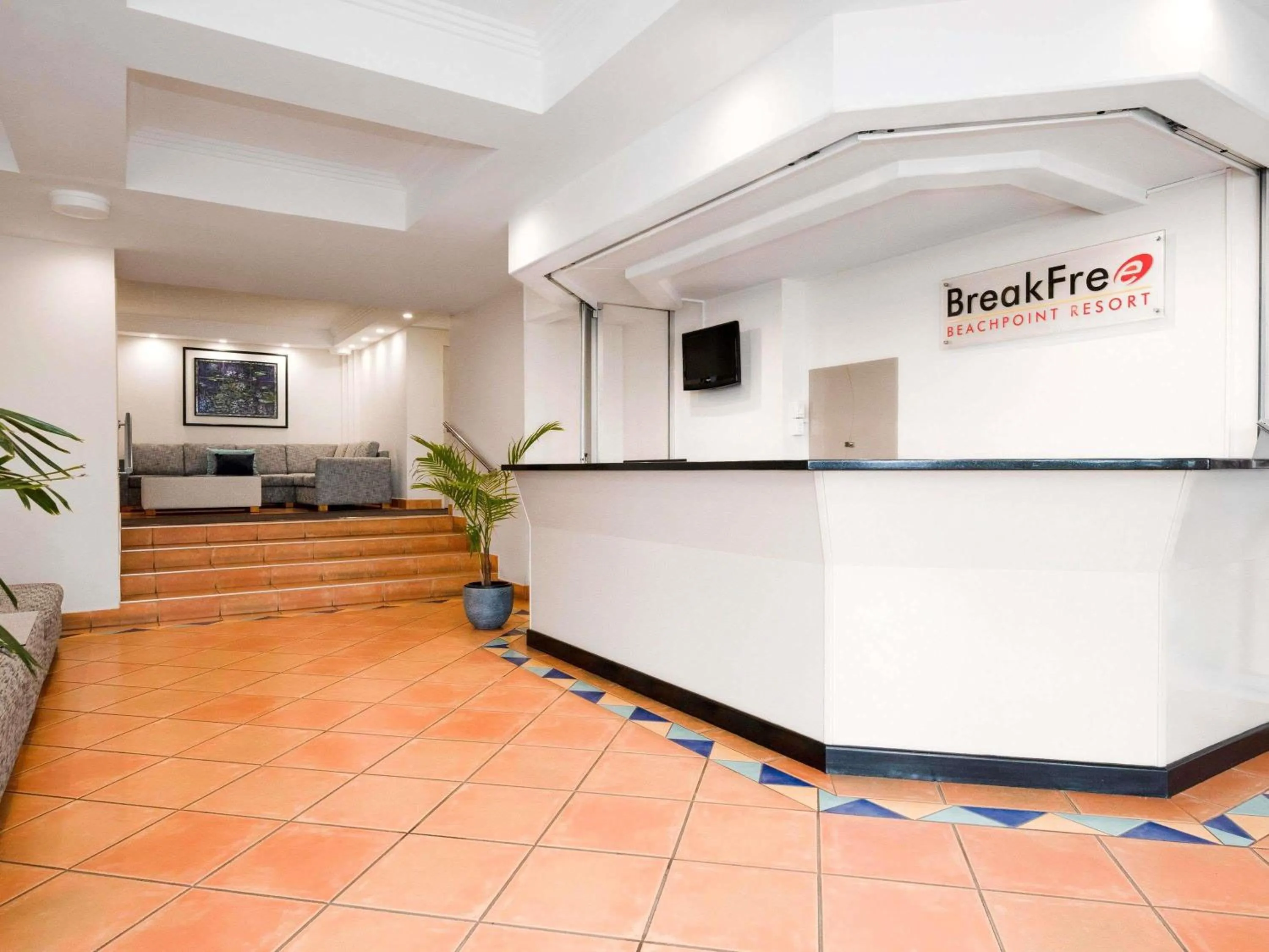 Property building in BreakFree Beachpoint