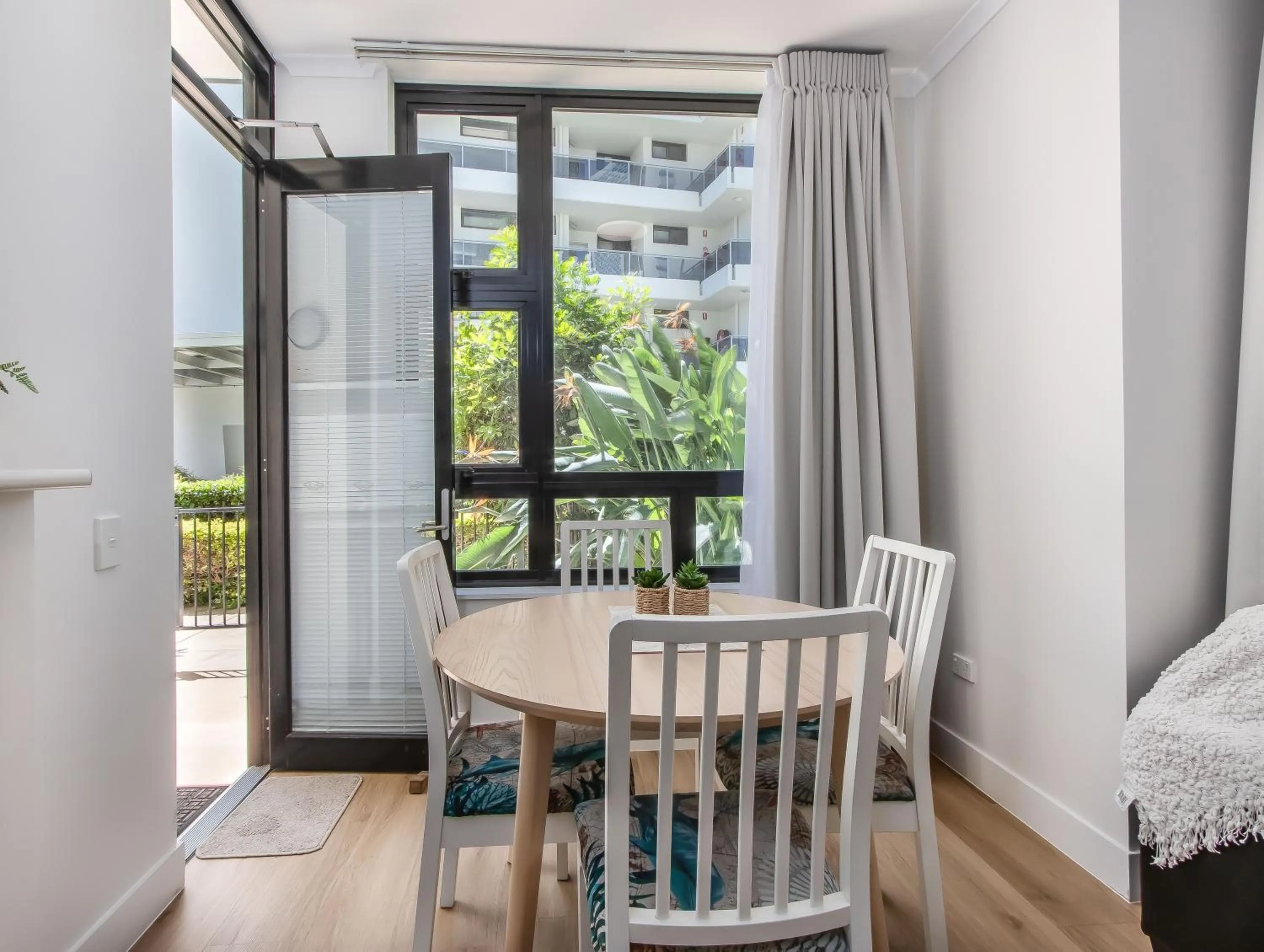 Dining area in Neptune Resort
