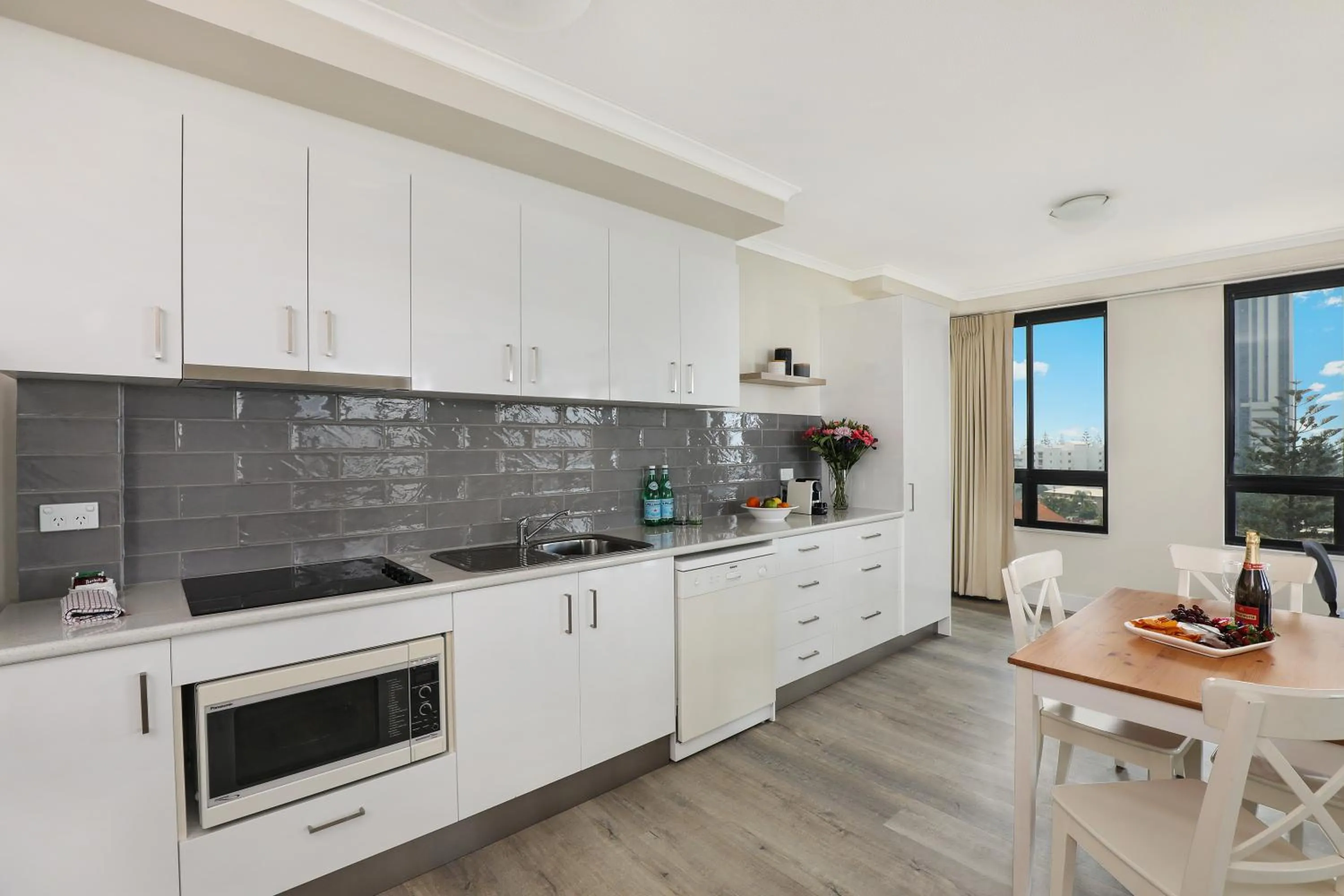 Kitchen or kitchenette in Neptune Resort