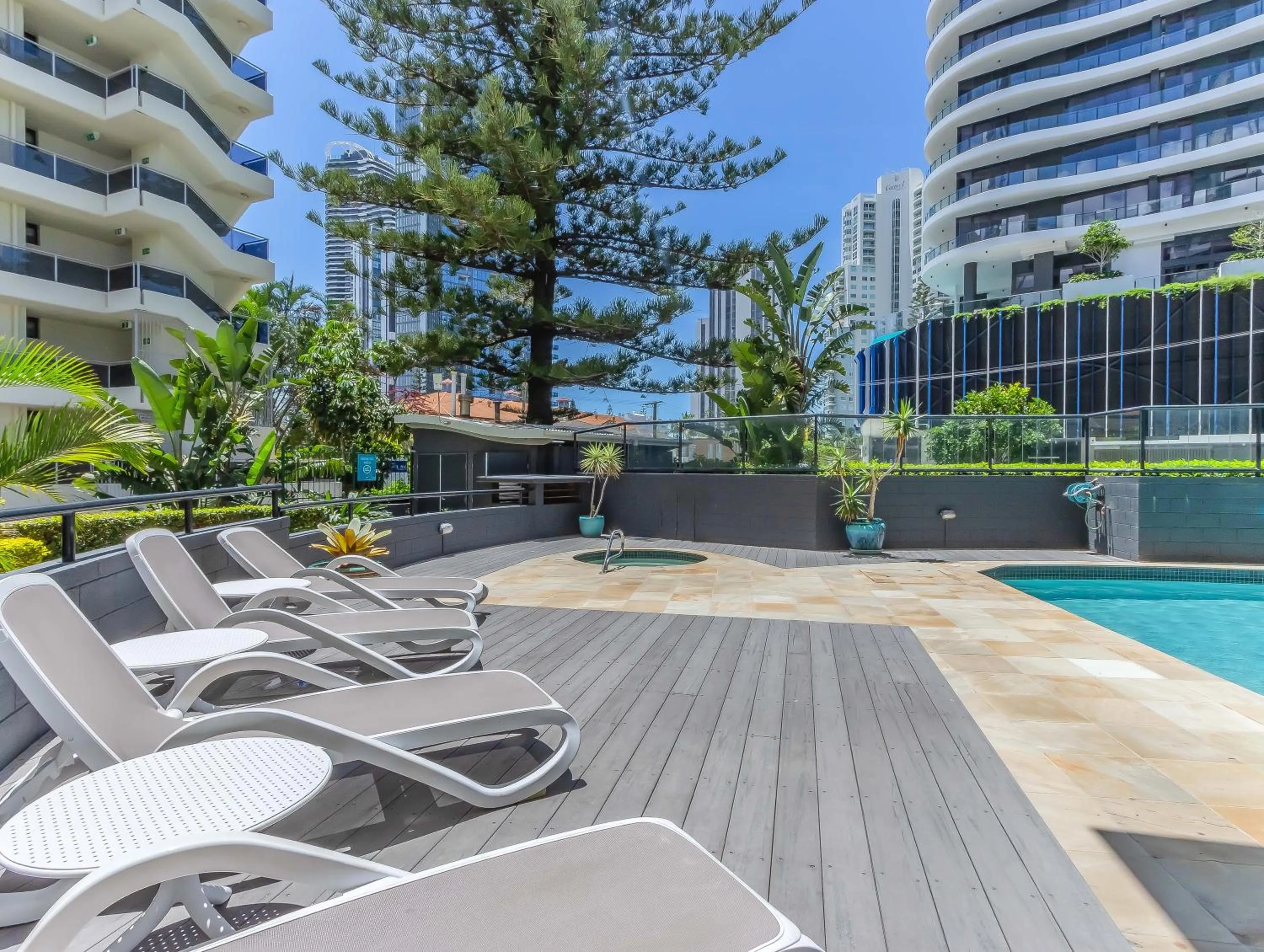 Swimming pool in Neptune Resort