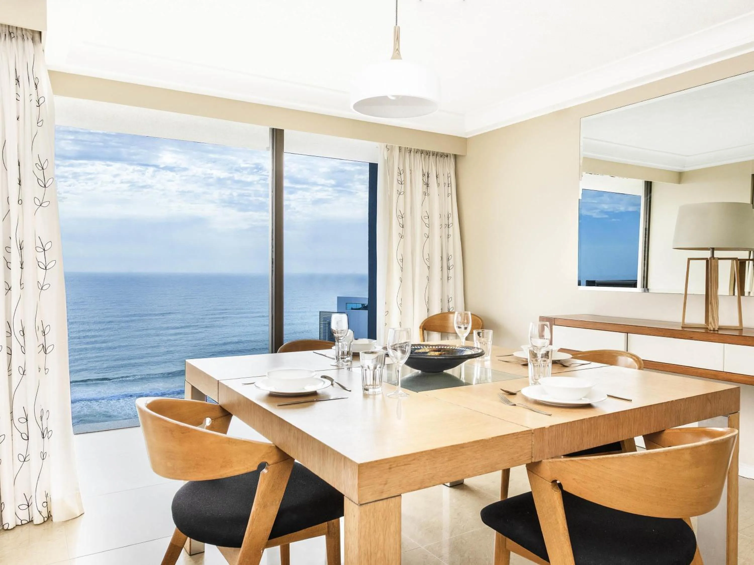 Bedroom in BreakFree Longbeach Resort