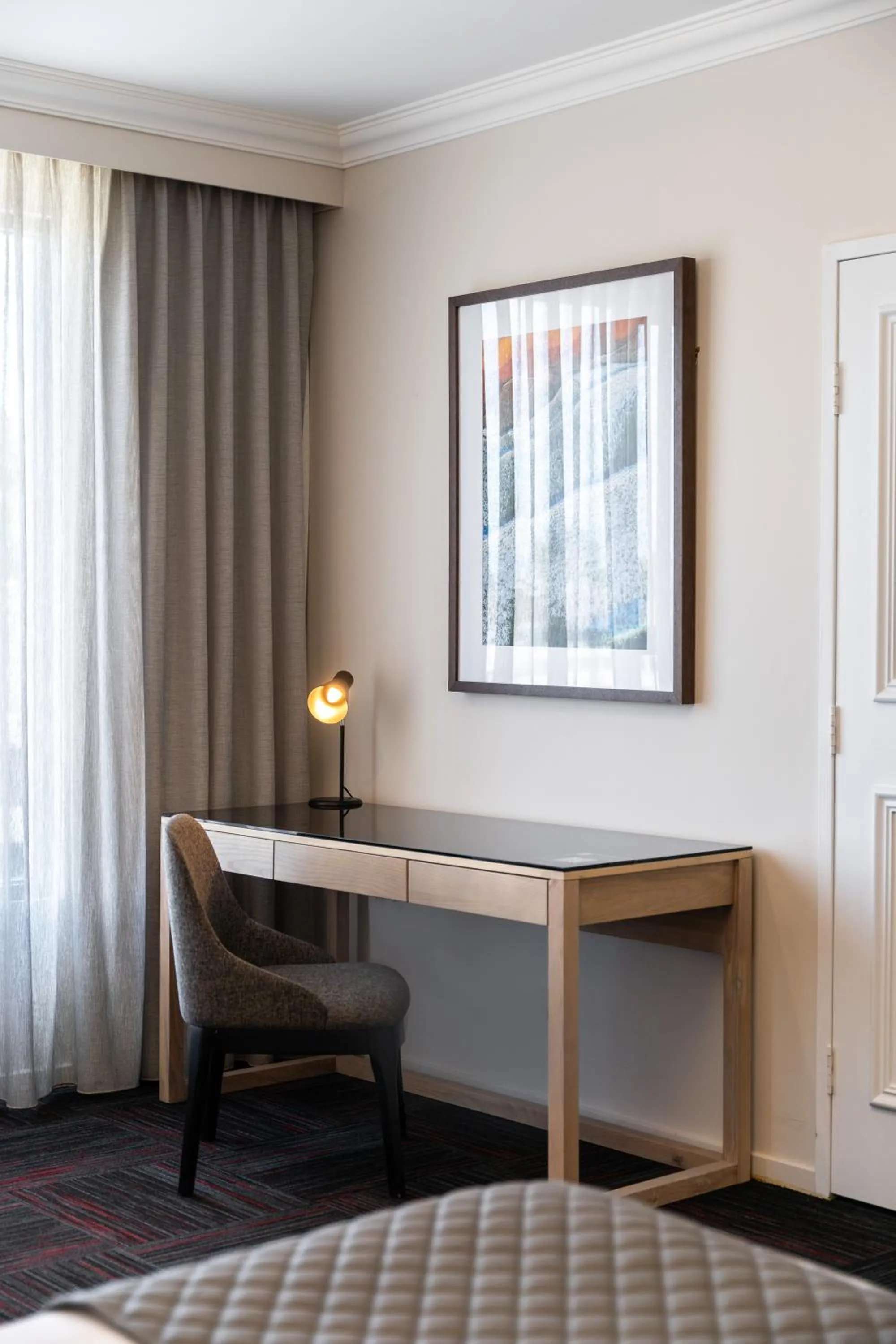 TV and multimedia in Quality Hotel Parklake Shepparton