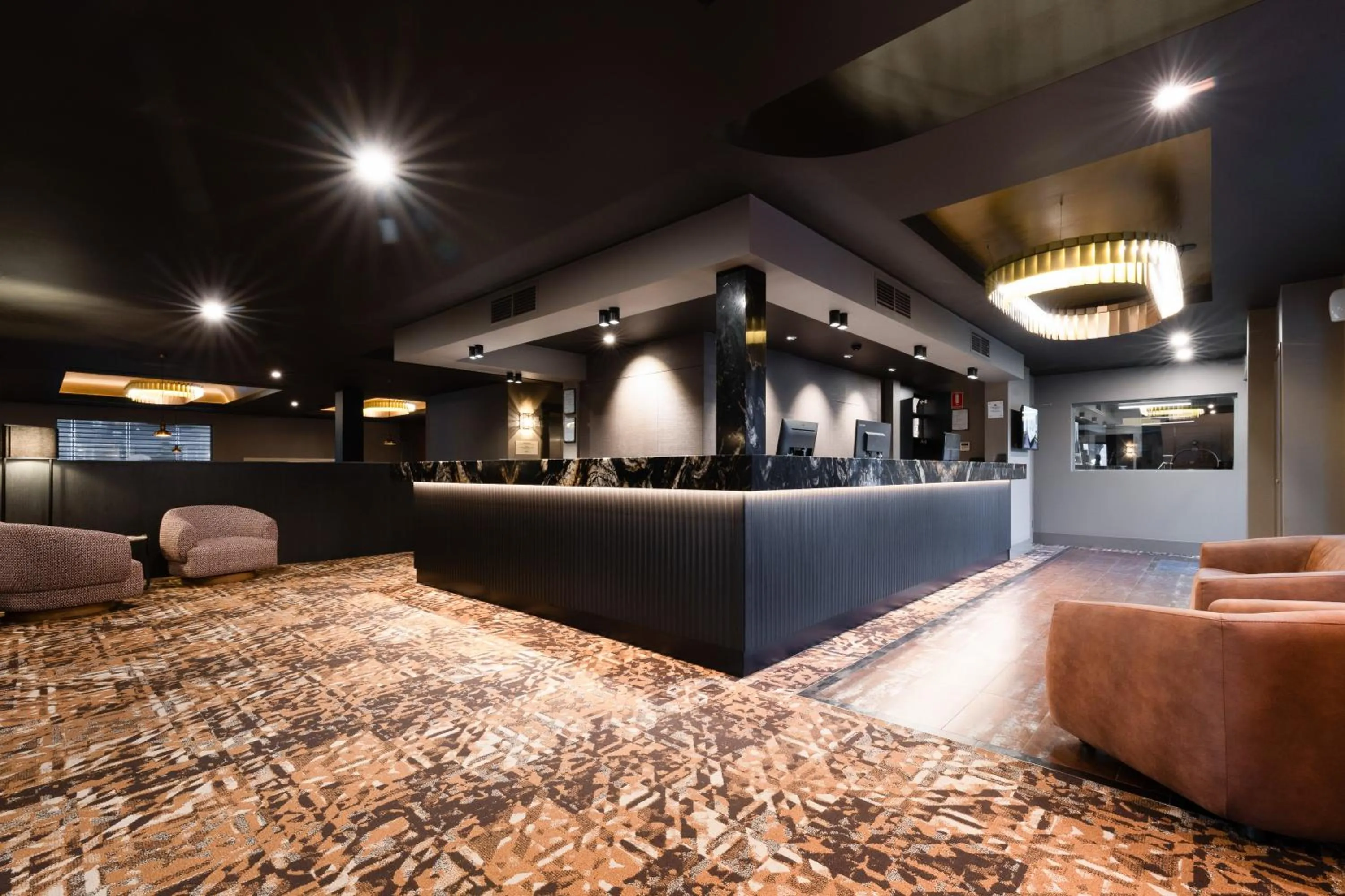 Lobby or reception in Quality Hotel Parklake Shepparton