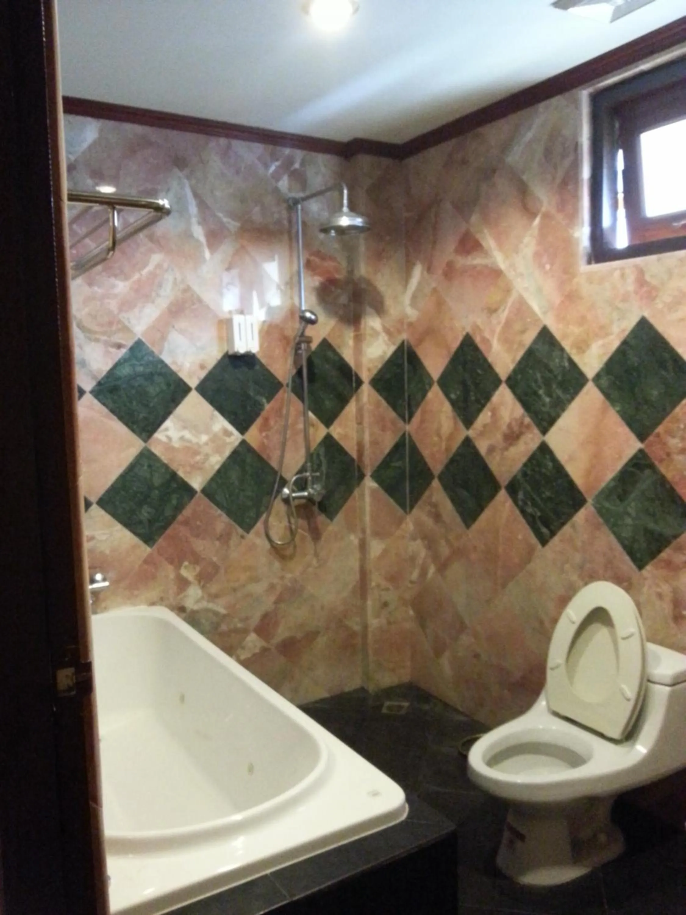 Prince Edouard Apartments & Resort Patong Beach Phuket