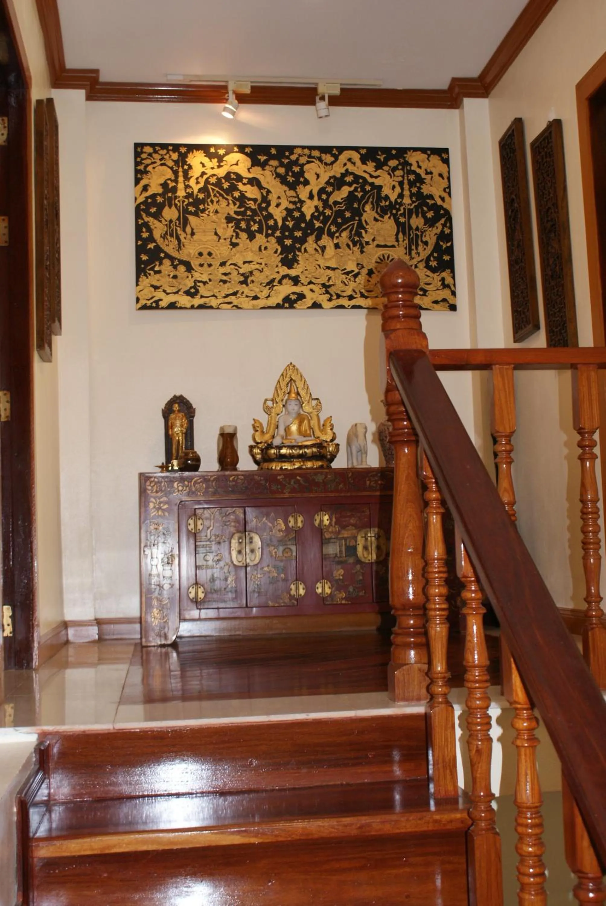 Prince Edouard Apartments & Resort Patong Beach Phuket