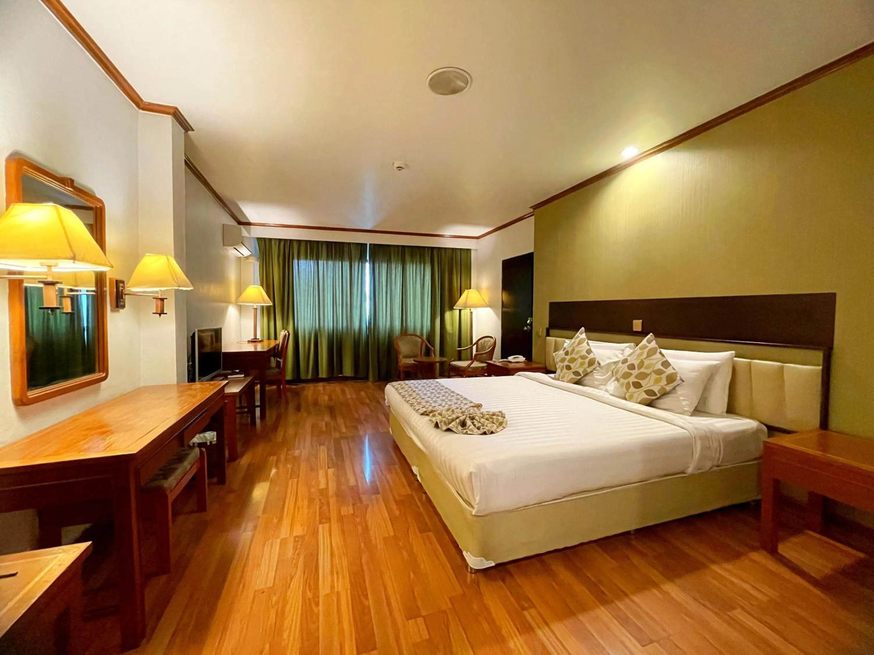 Bed in Arawana Regency Park Sukhumvit